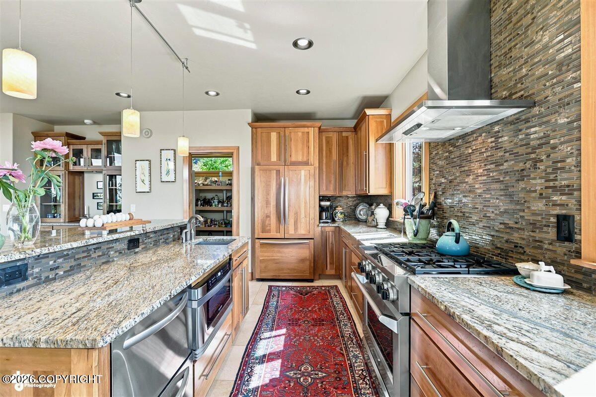 9400 Atelier Drive Property Photo 4