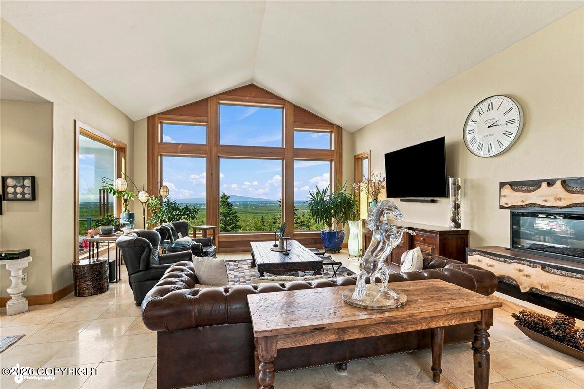 9400 Atelier Drive Property Photo 14