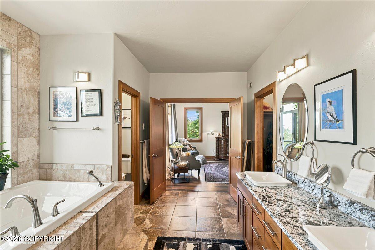 9400 Atelier Drive Property Photo 37