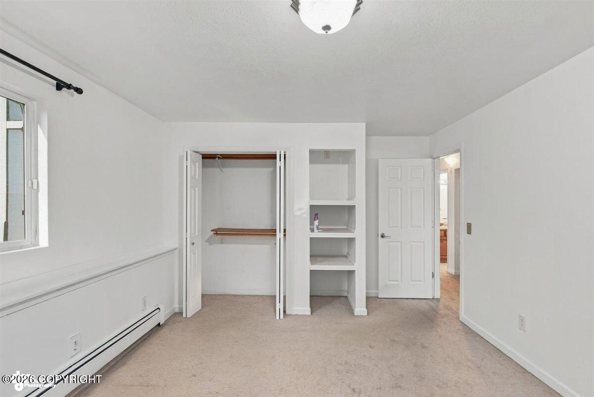 5929 E 21st Avenue Property Photo 3