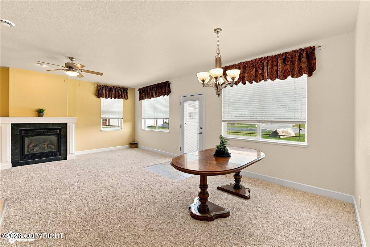 300 W London Rose Circle #12 Property Photo 17