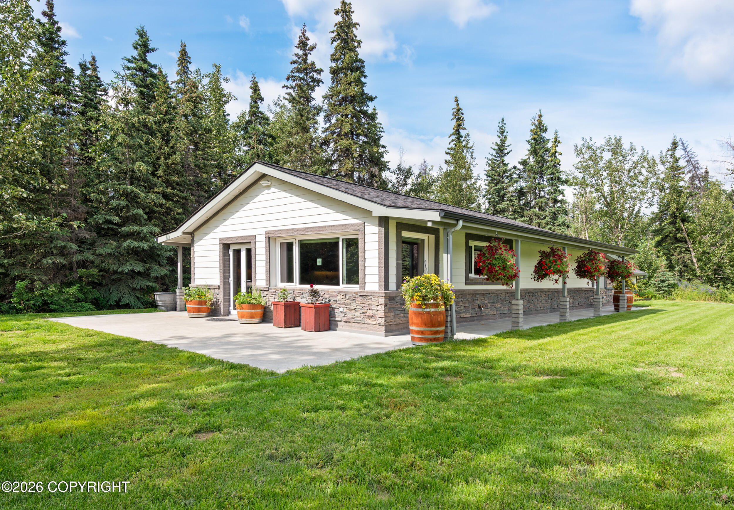 17581 E Butte Airman Road Property Photo 1