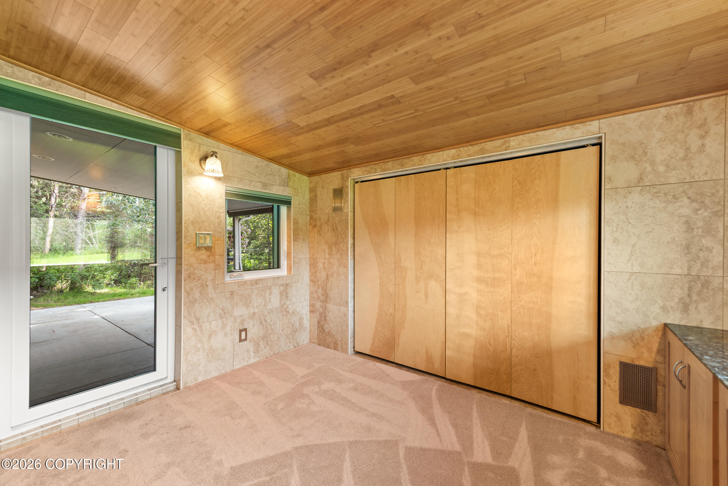 17581 E Butte Airman Road Property Photo 27