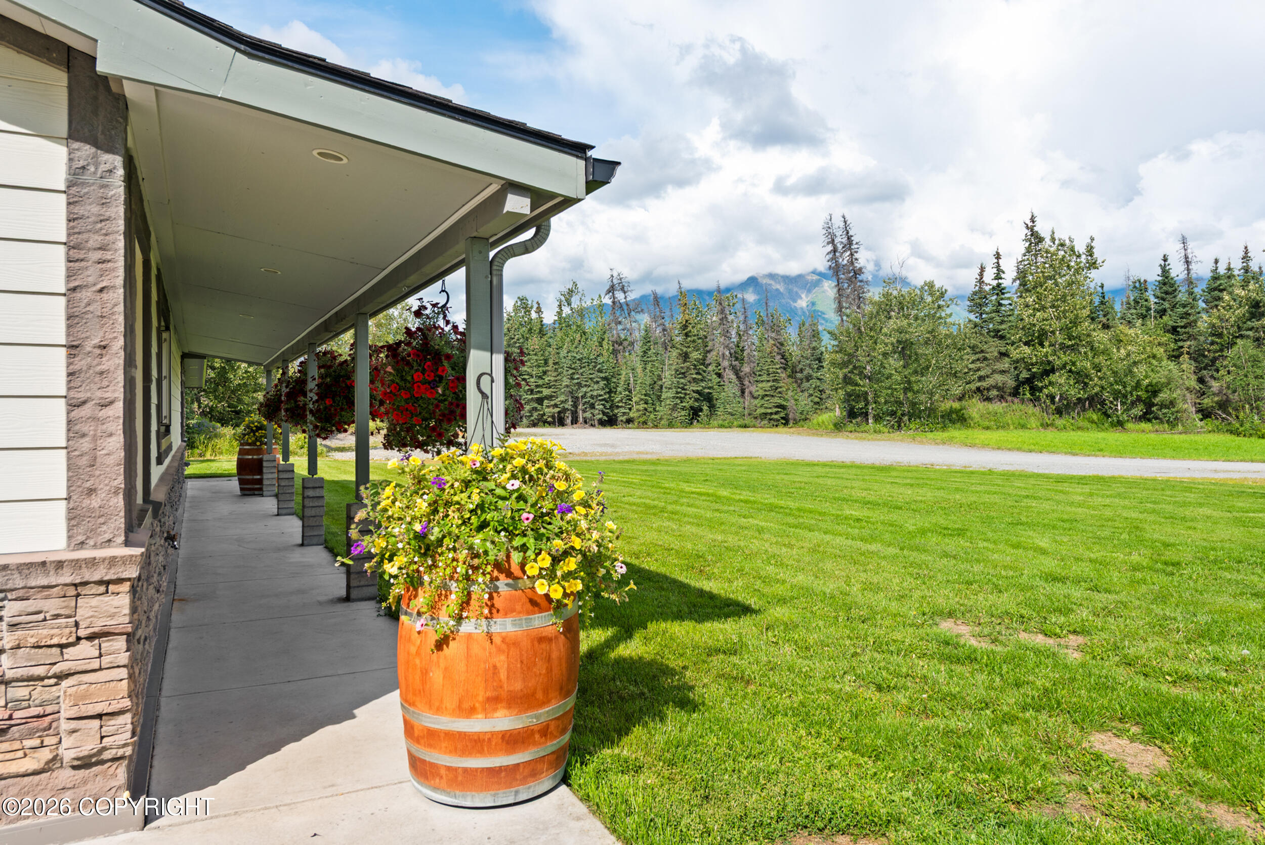 17581 E Butte Airman Road Property Photo 32