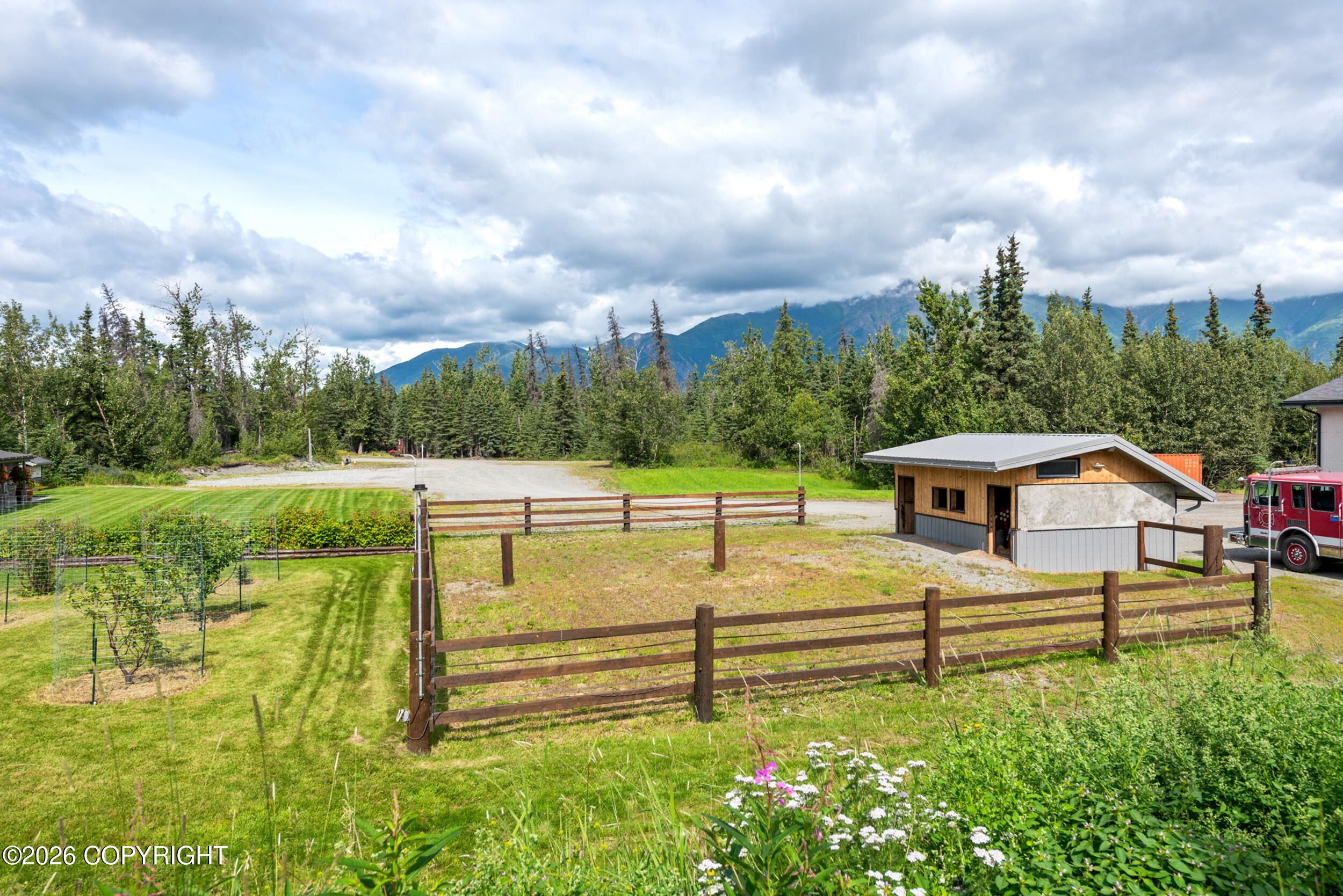 17581 E Butte Airman Road Property Photo 38