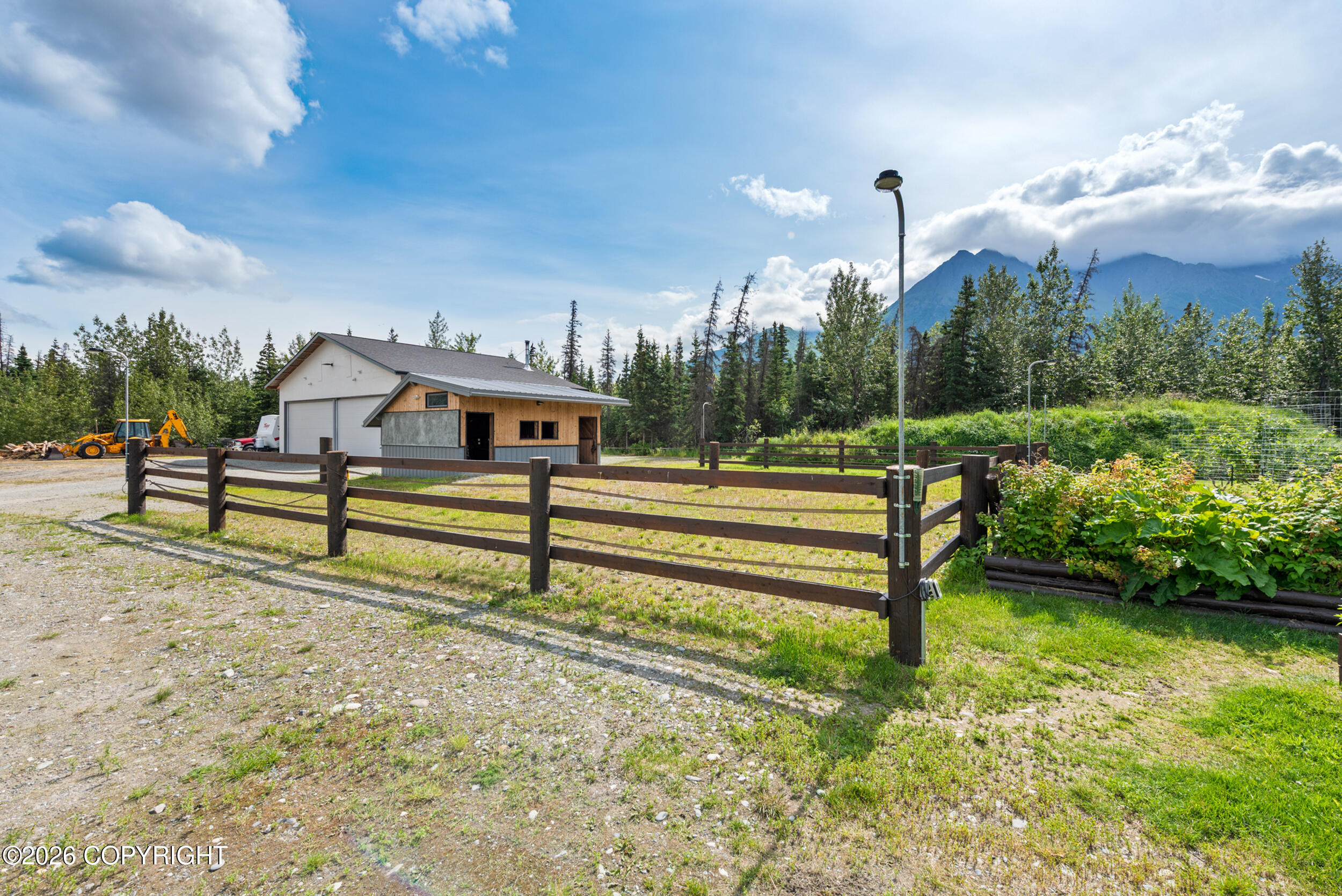 17581 E Butte Airman Road Property Photo 39
