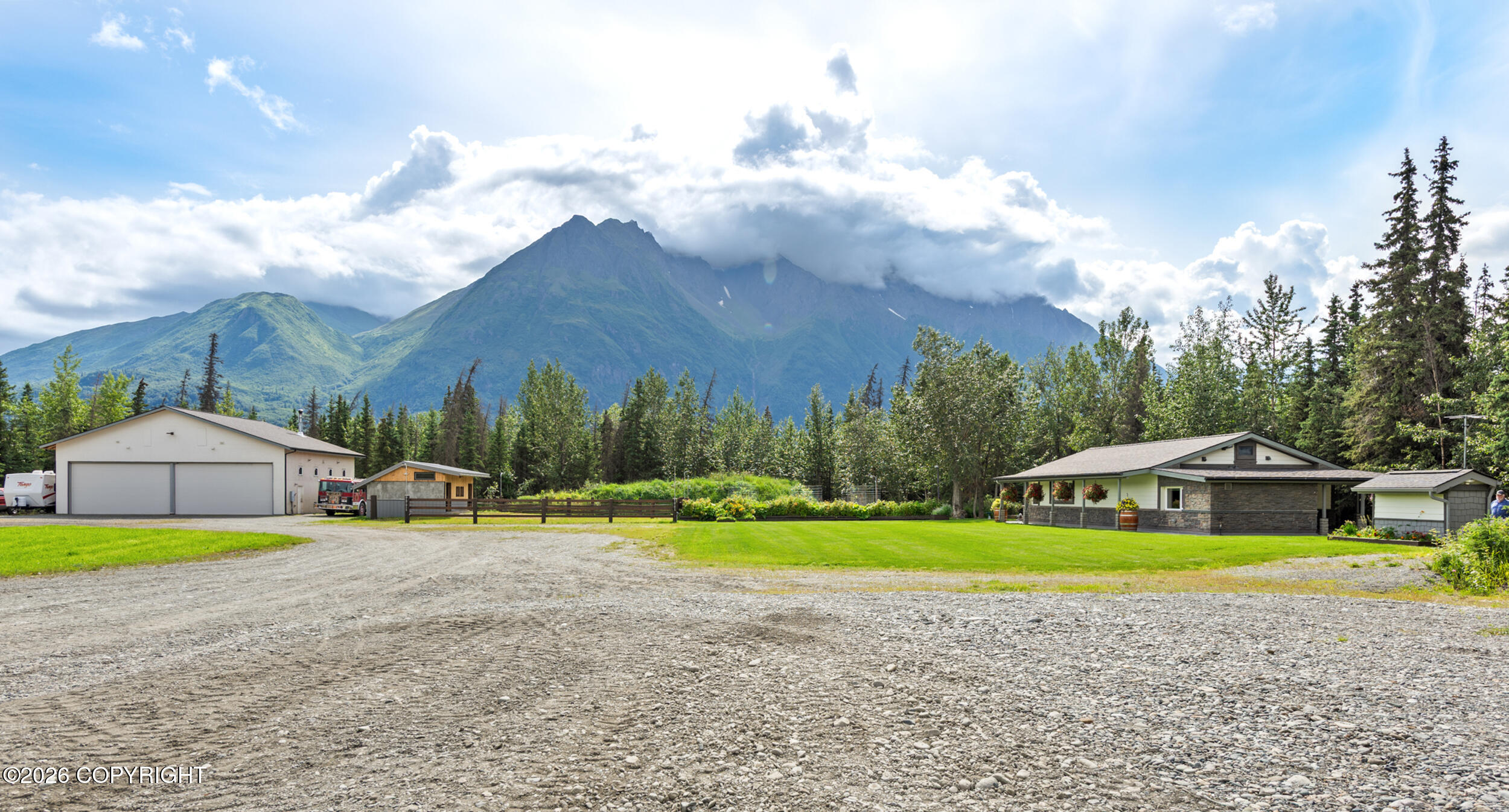 17581 E Butte Airman Road Property Photo 42