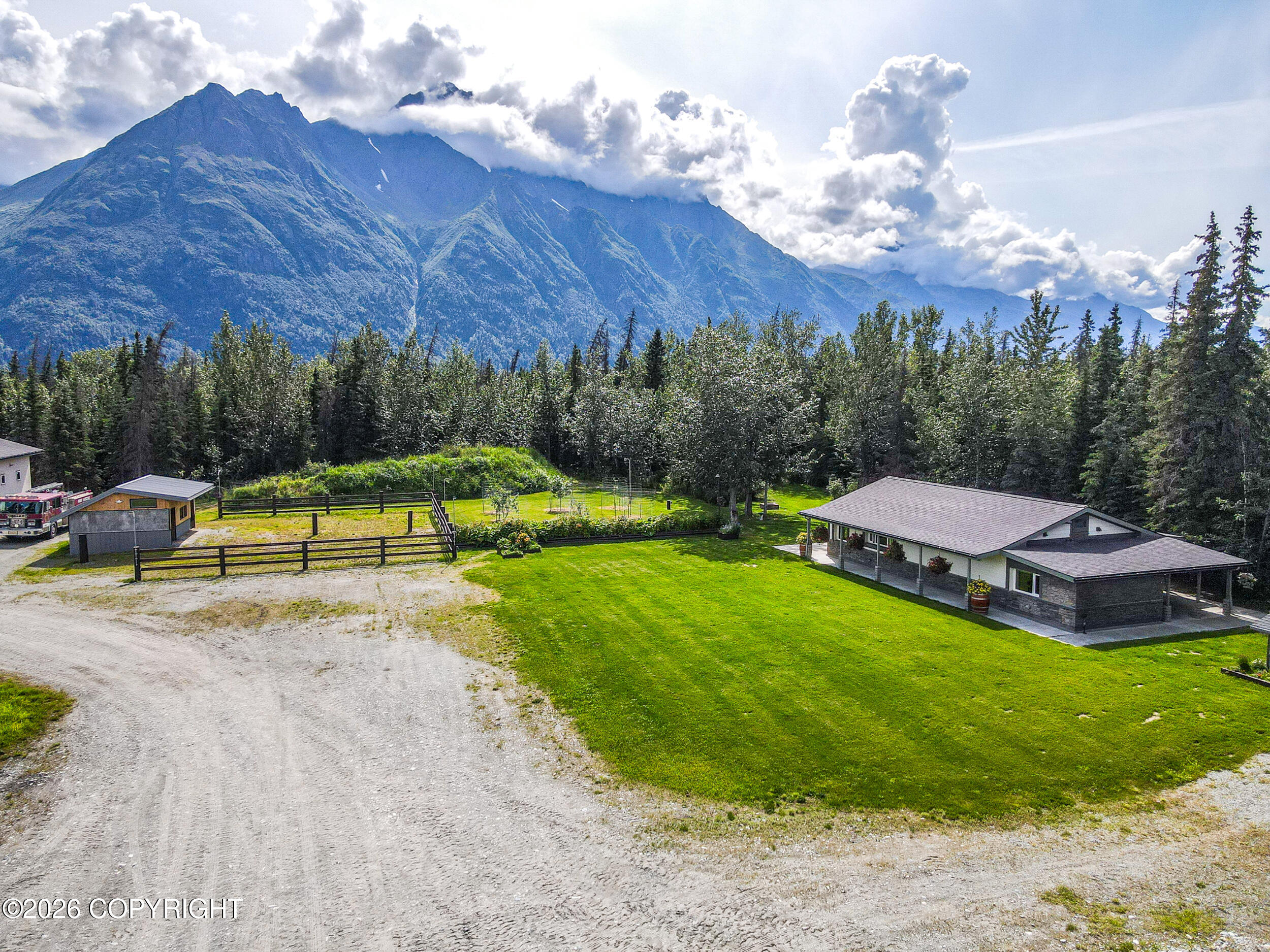 17581 E Butte Airman Road Property Photo 43