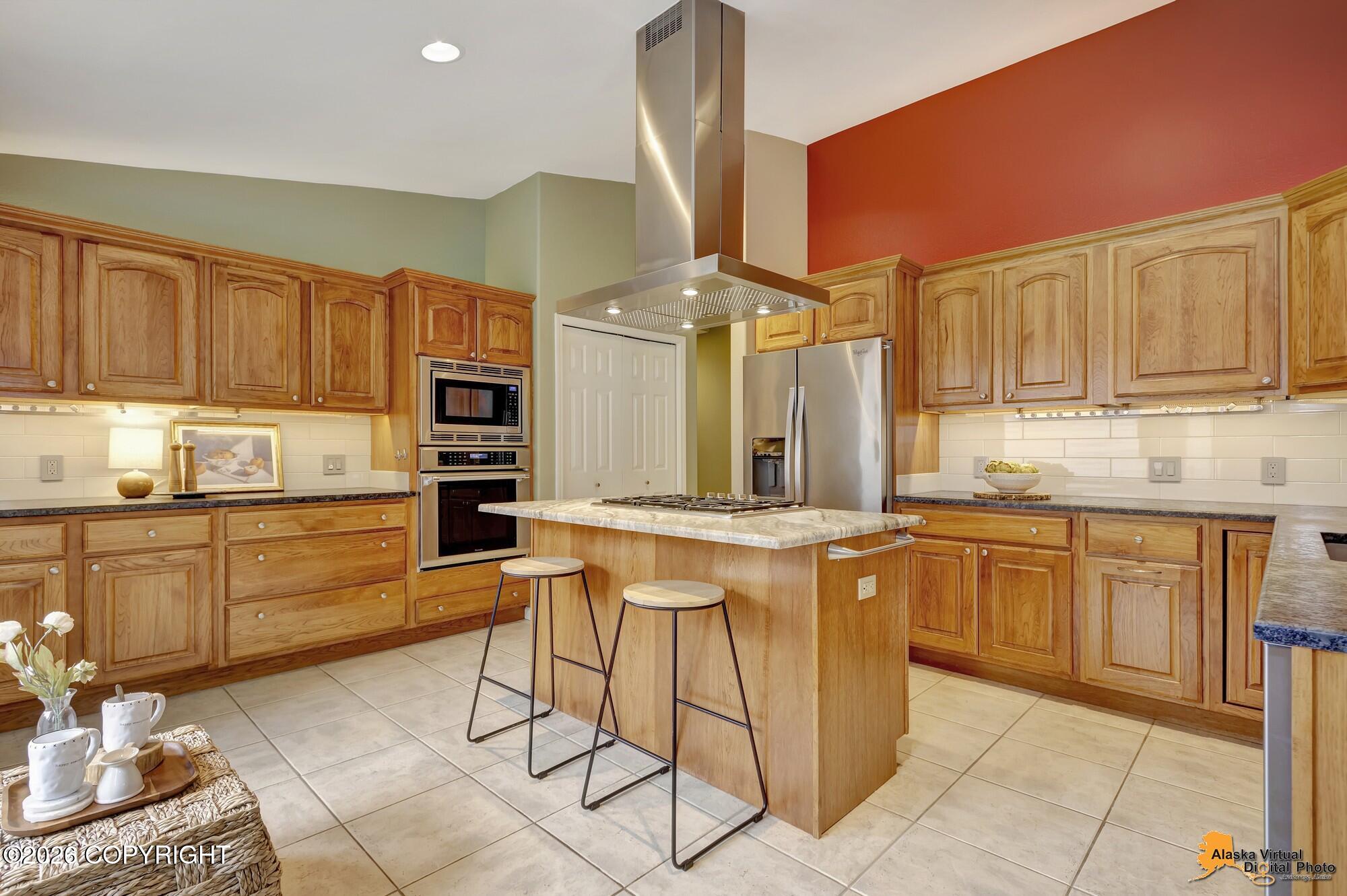 9123 Sahalee Drive Property Photo 10