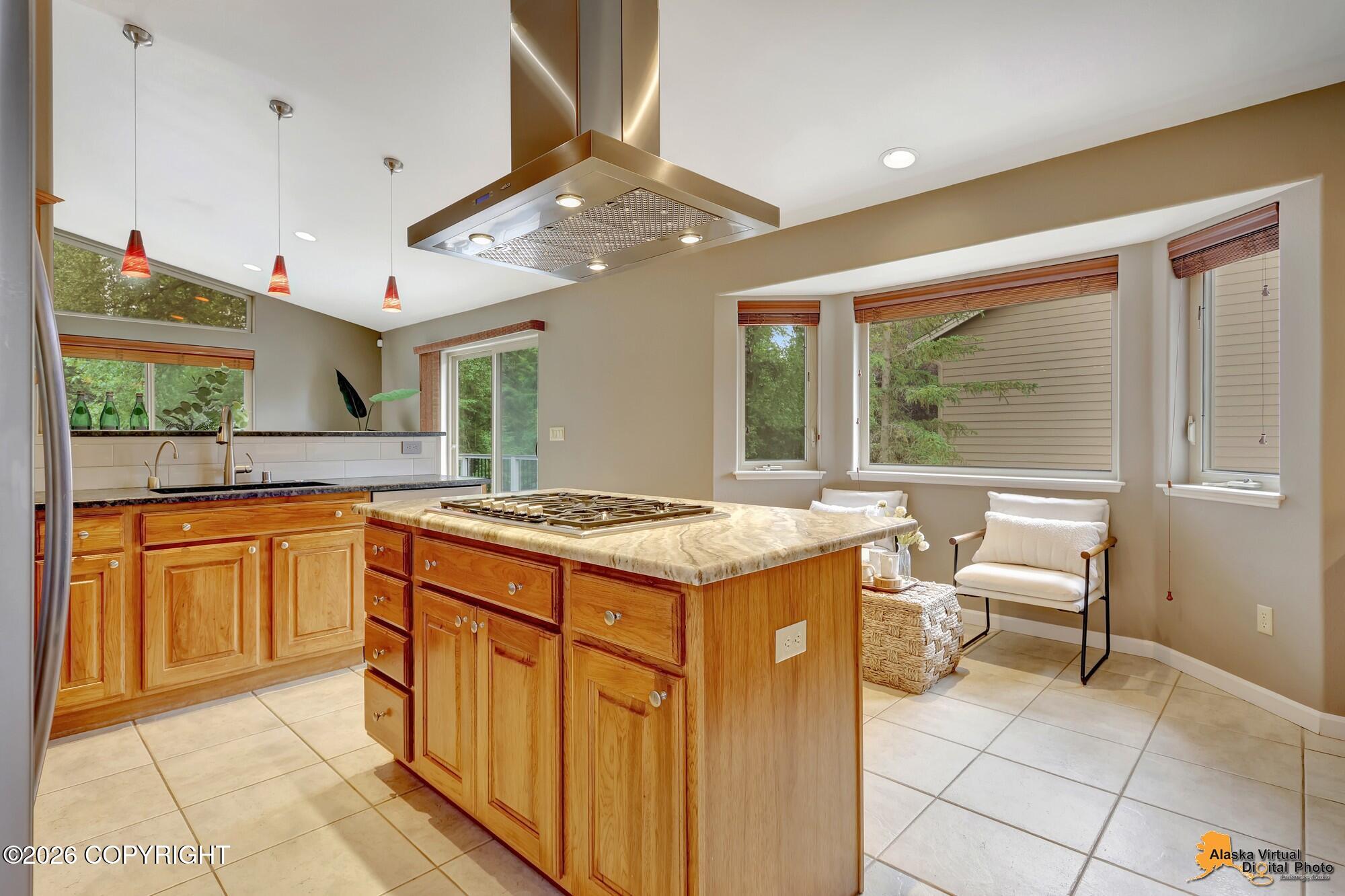 9123 Sahalee Drive Property Photo 12