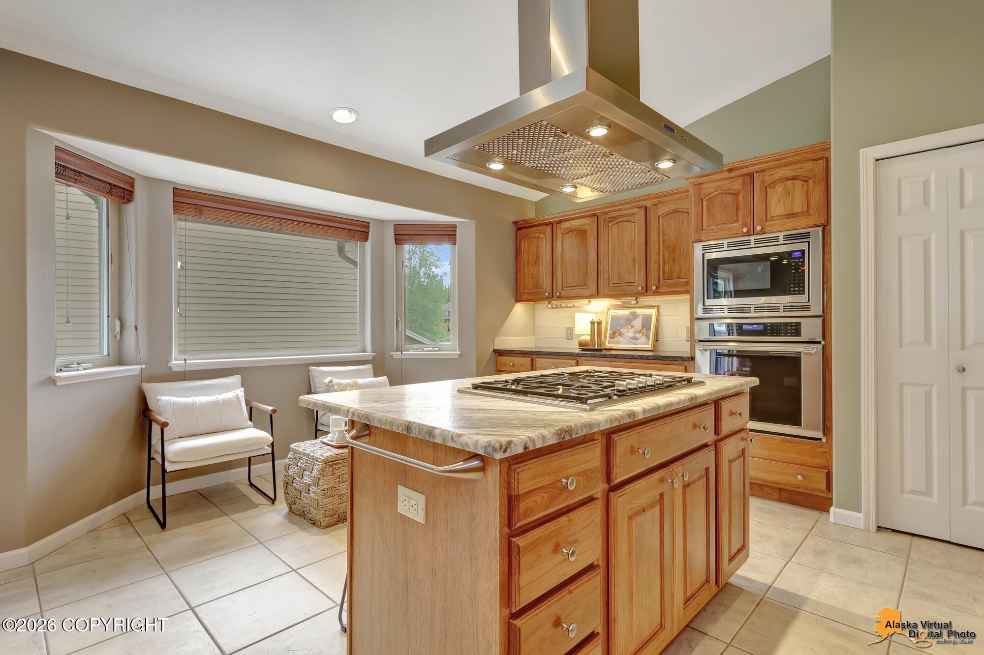 9123 Sahalee Drive Property Photo 13