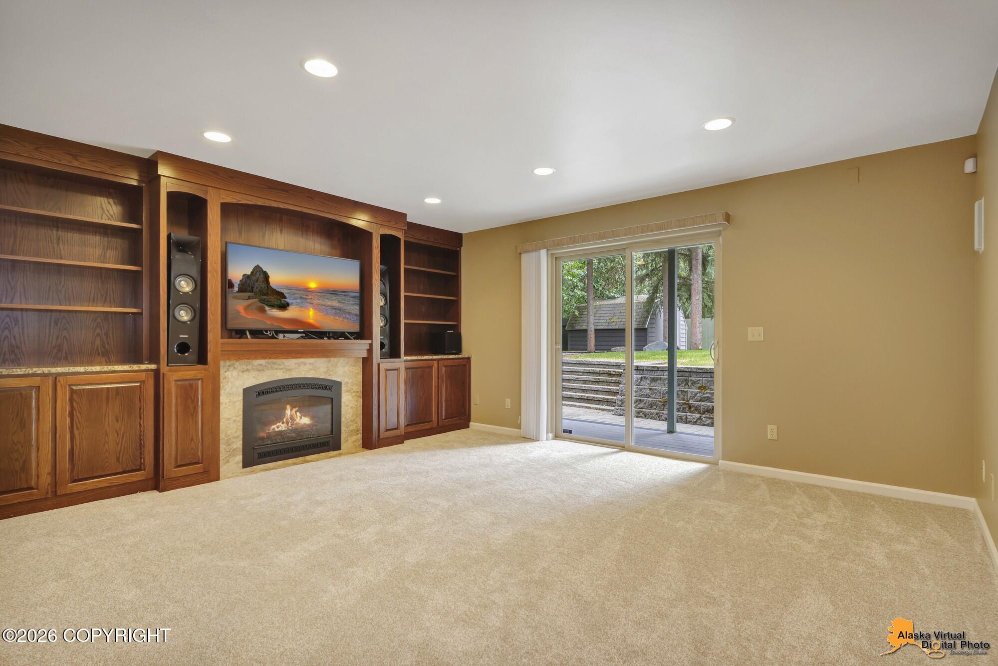 9123 Sahalee Drive Property Photo 29