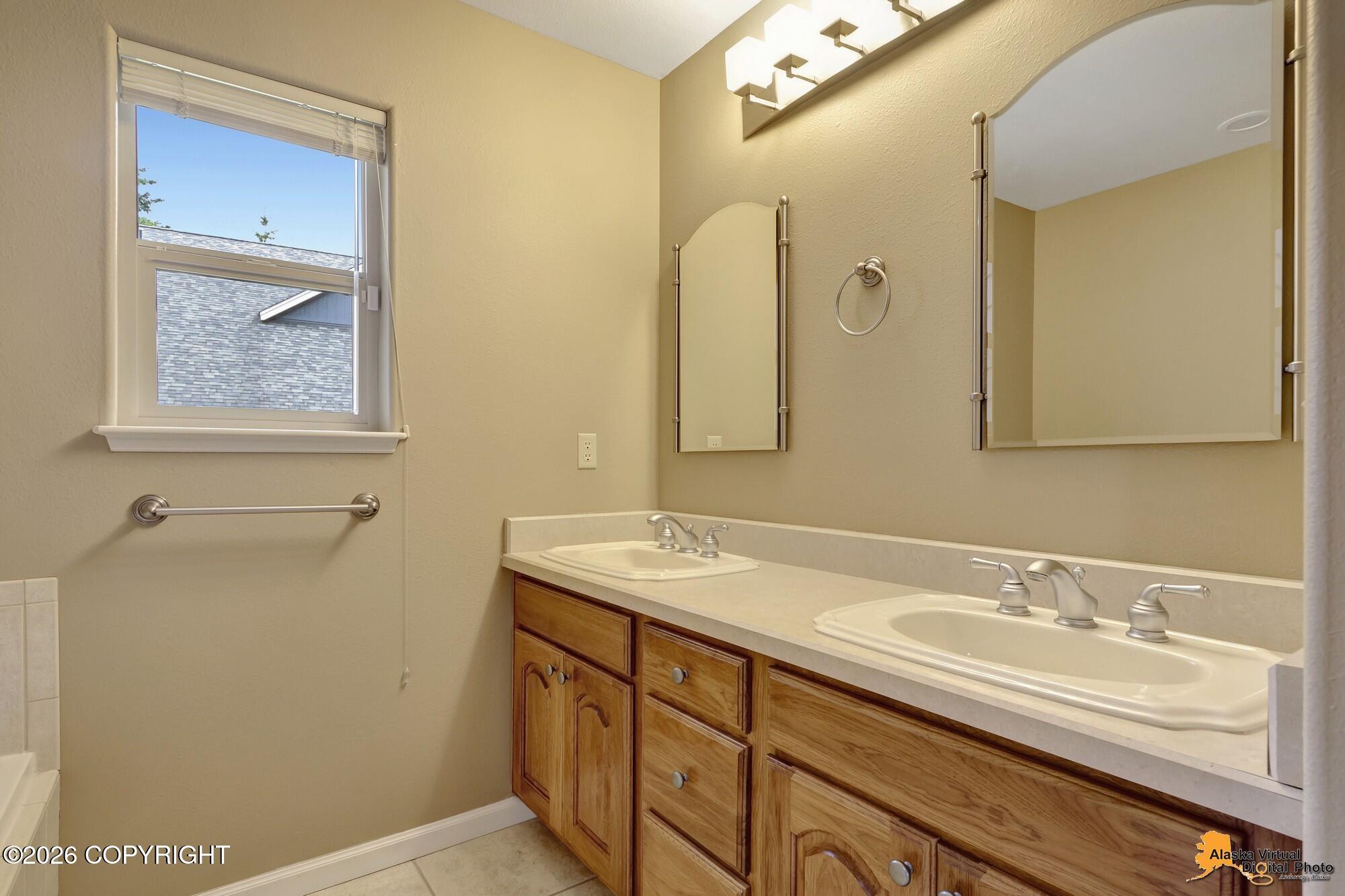9123 Sahalee Drive Property Photo 35