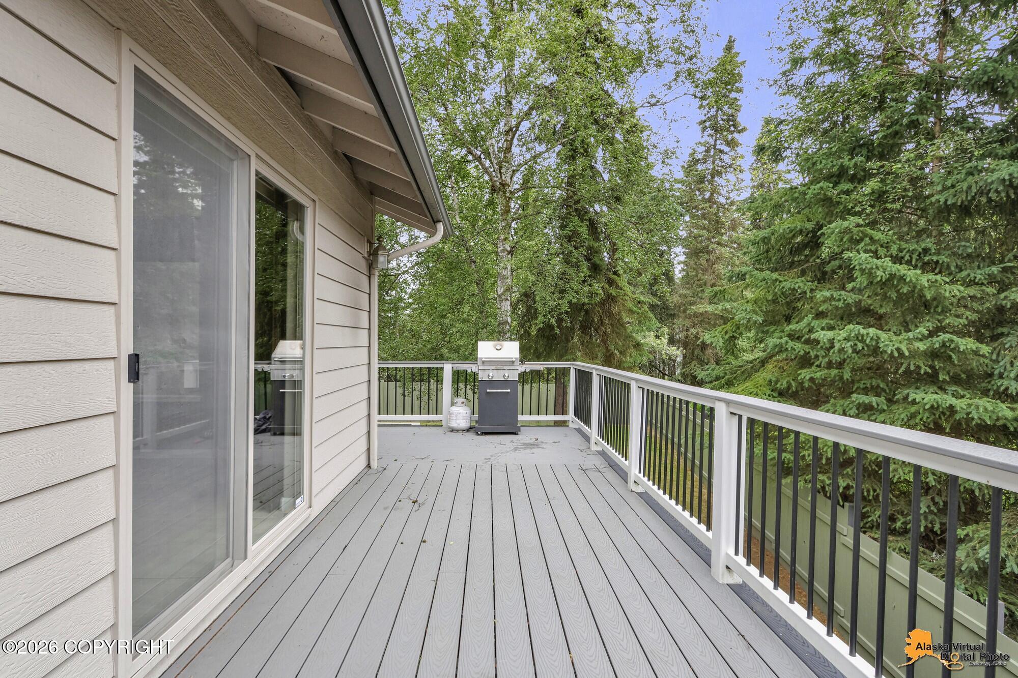 9123 Sahalee Drive Property Photo 43