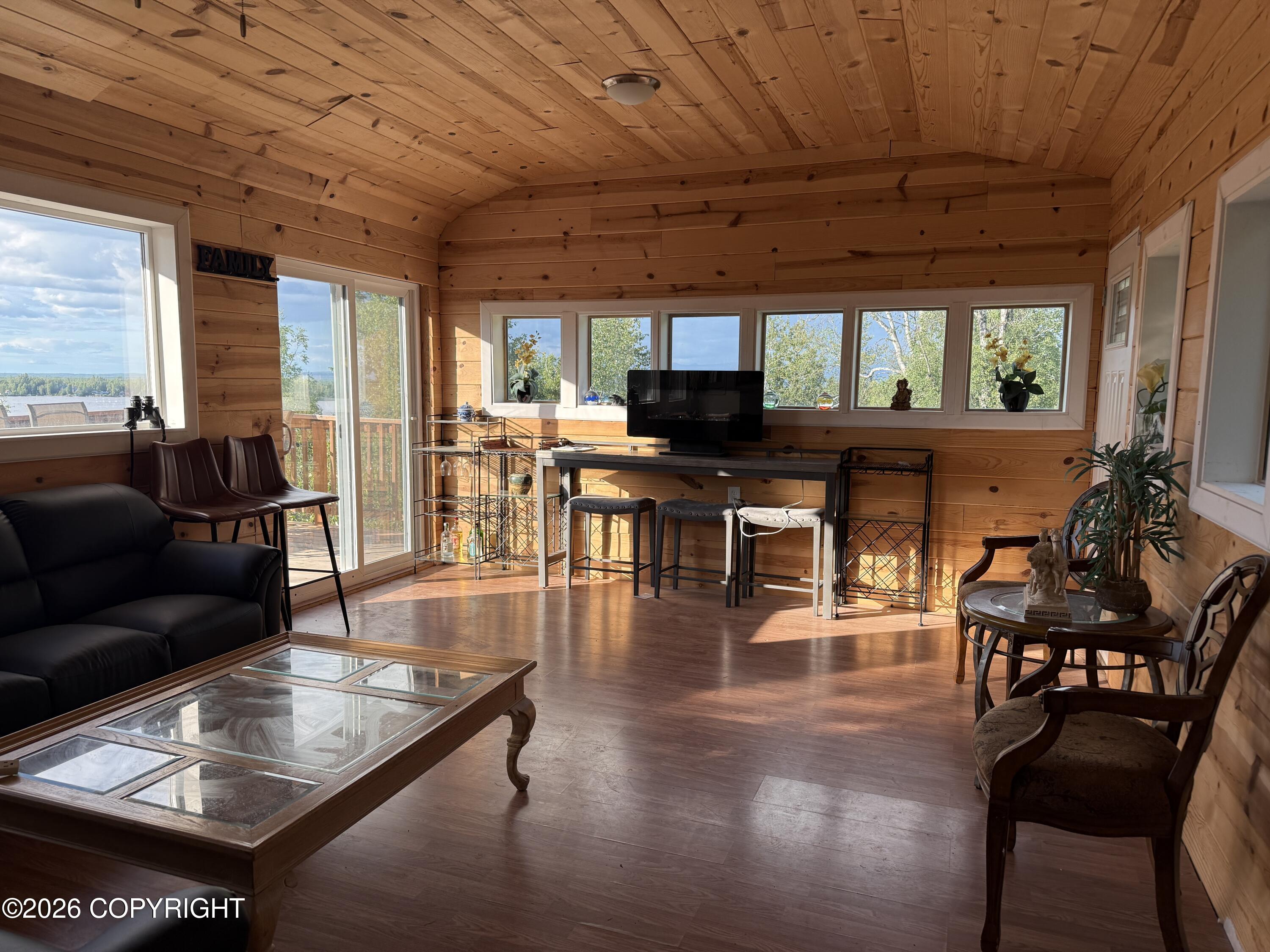 16995 W Lighthouse Drive Property Photo 3