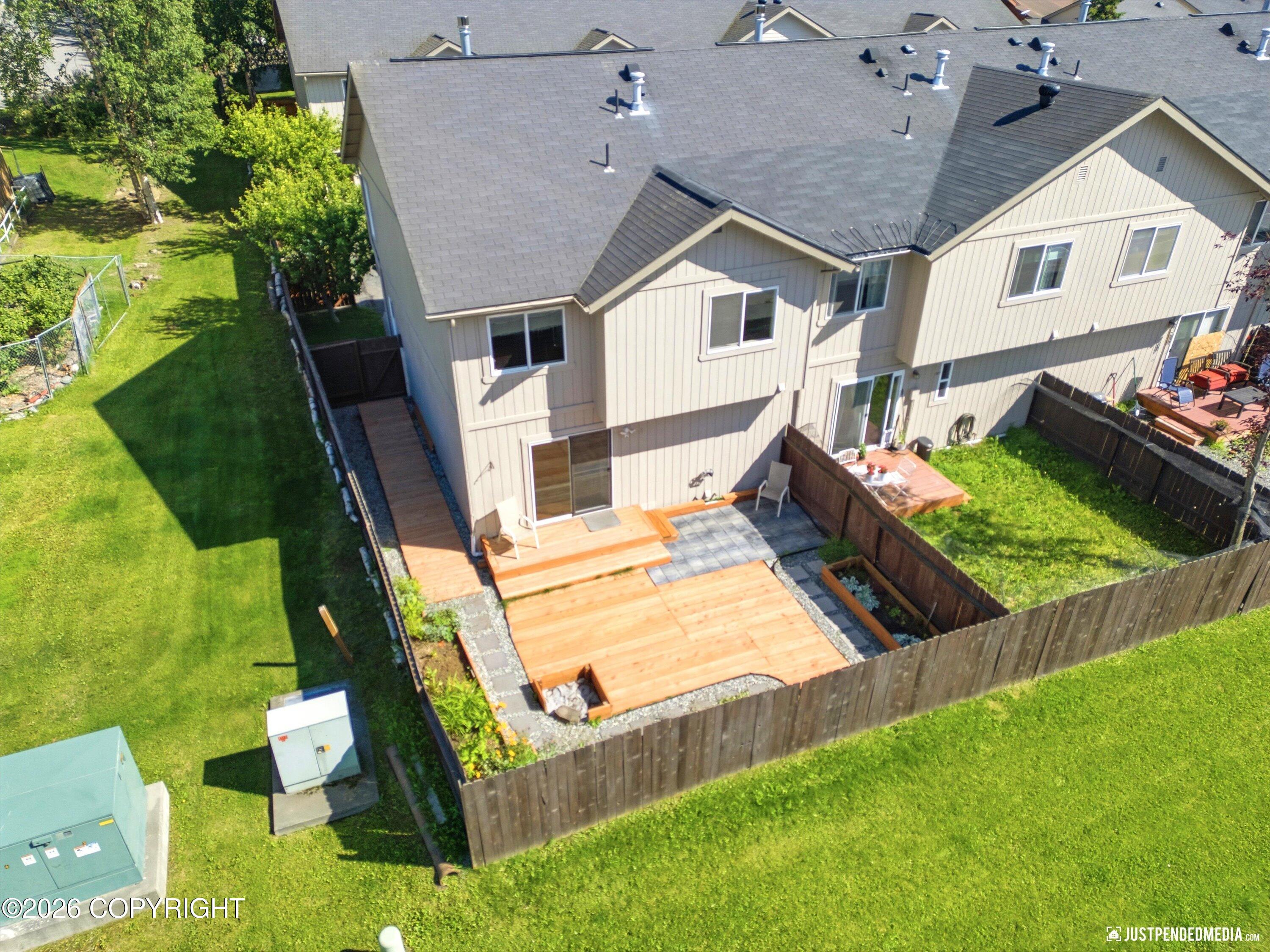 207 Dailey Avenue #8 Property Photo 2