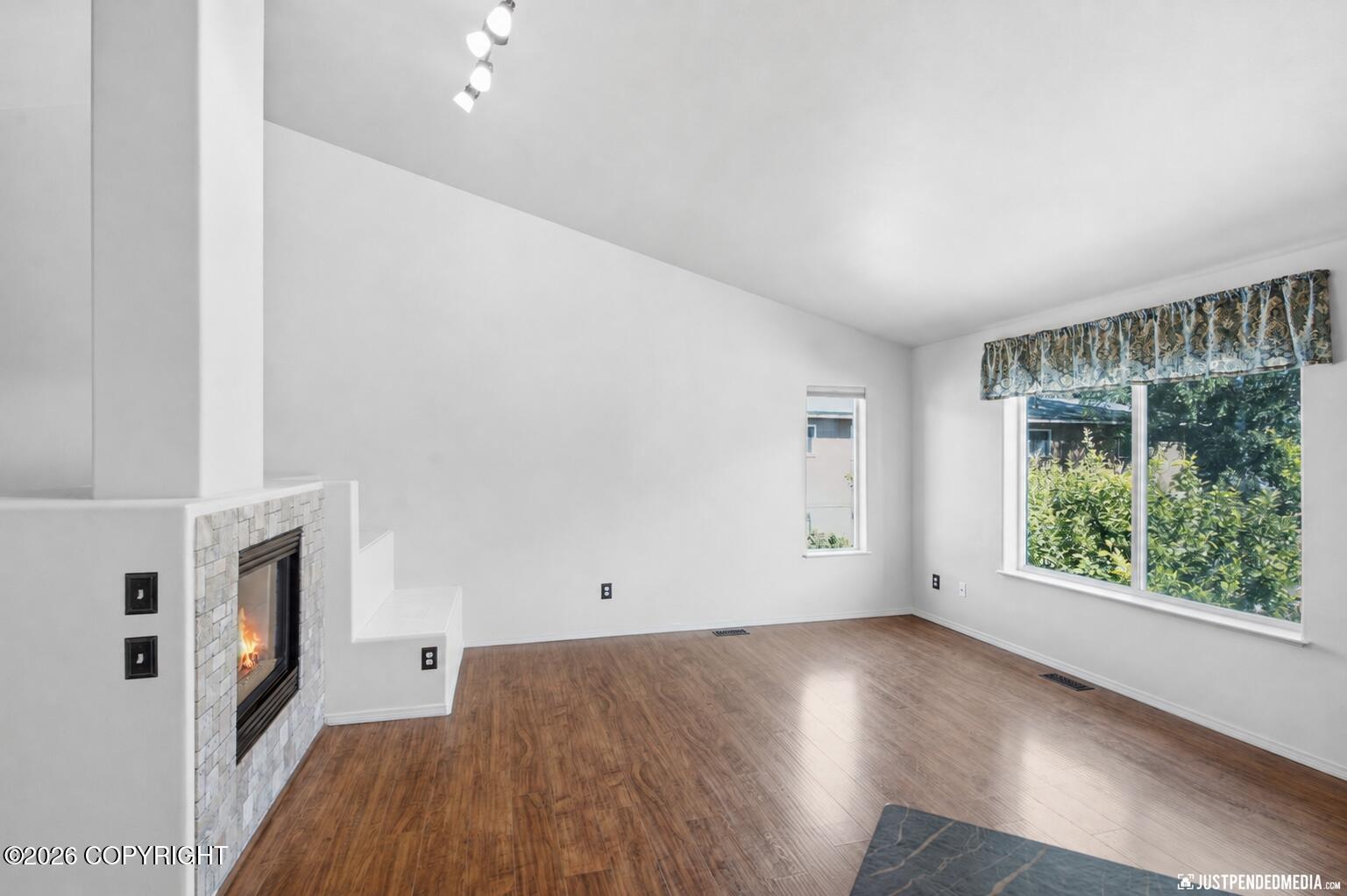 207 Dailey Avenue #8 Property Photo 15