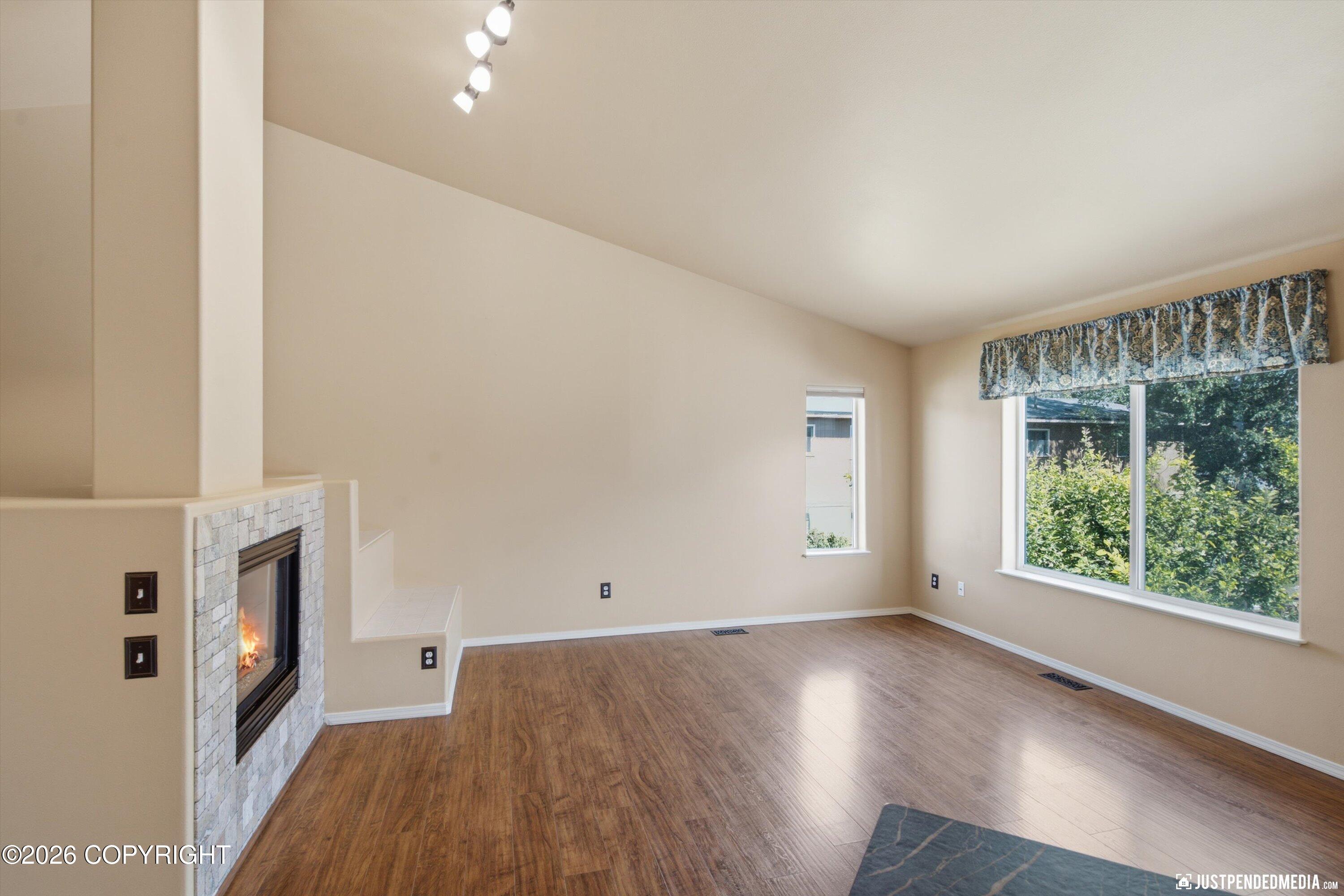 207 Dailey Avenue #8 Property Photo 16