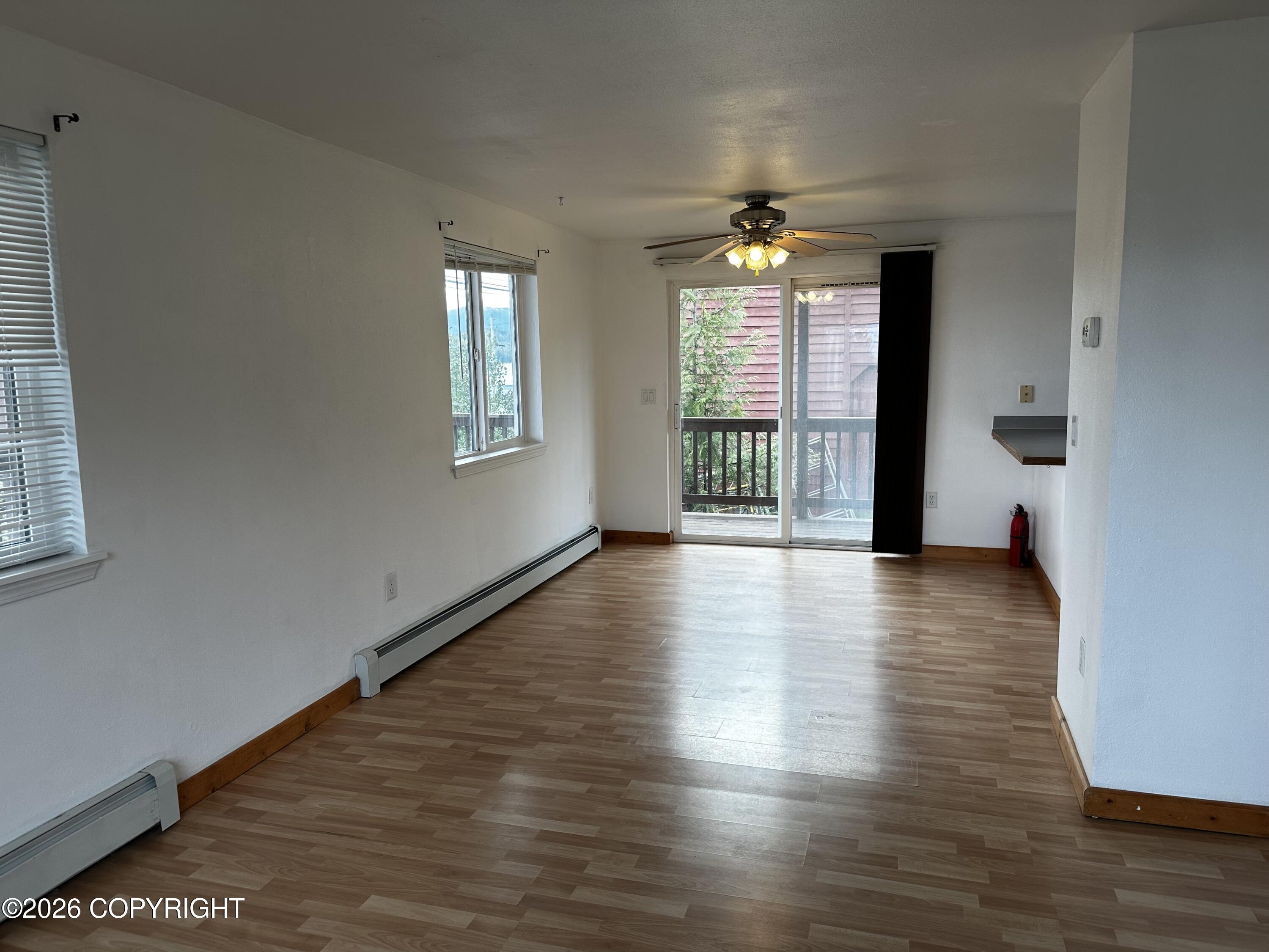 3051 Crest Avenue #b Property Photo 6