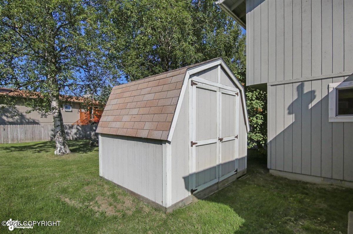 9916 Afognak Circle Property Photo 32
