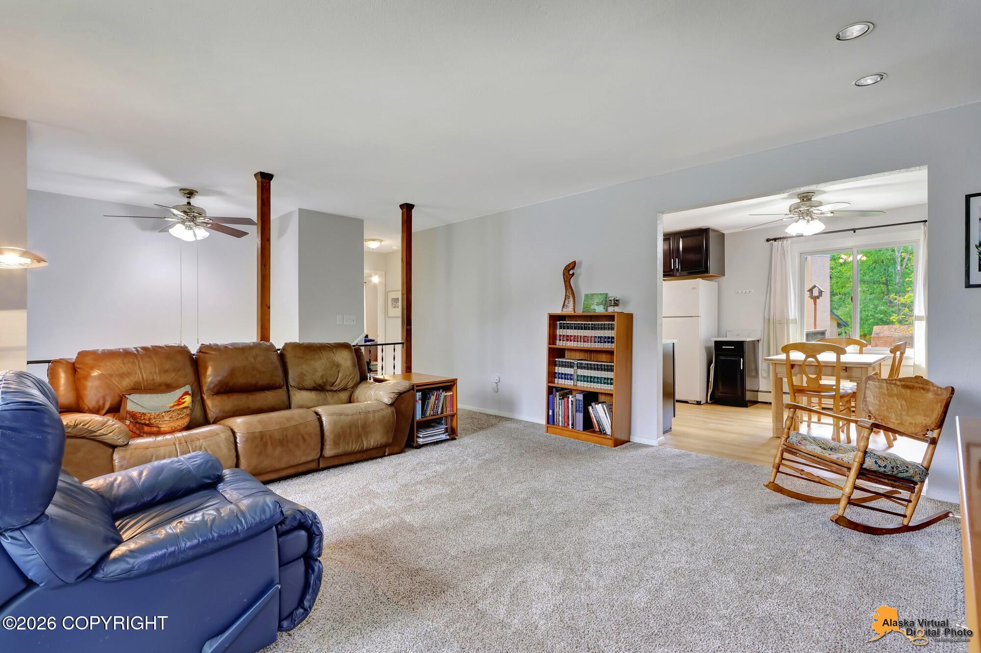 7210 Dawn Drive Property Photo 9