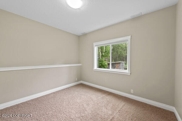 5920 E Summit Circle Property Photo 28