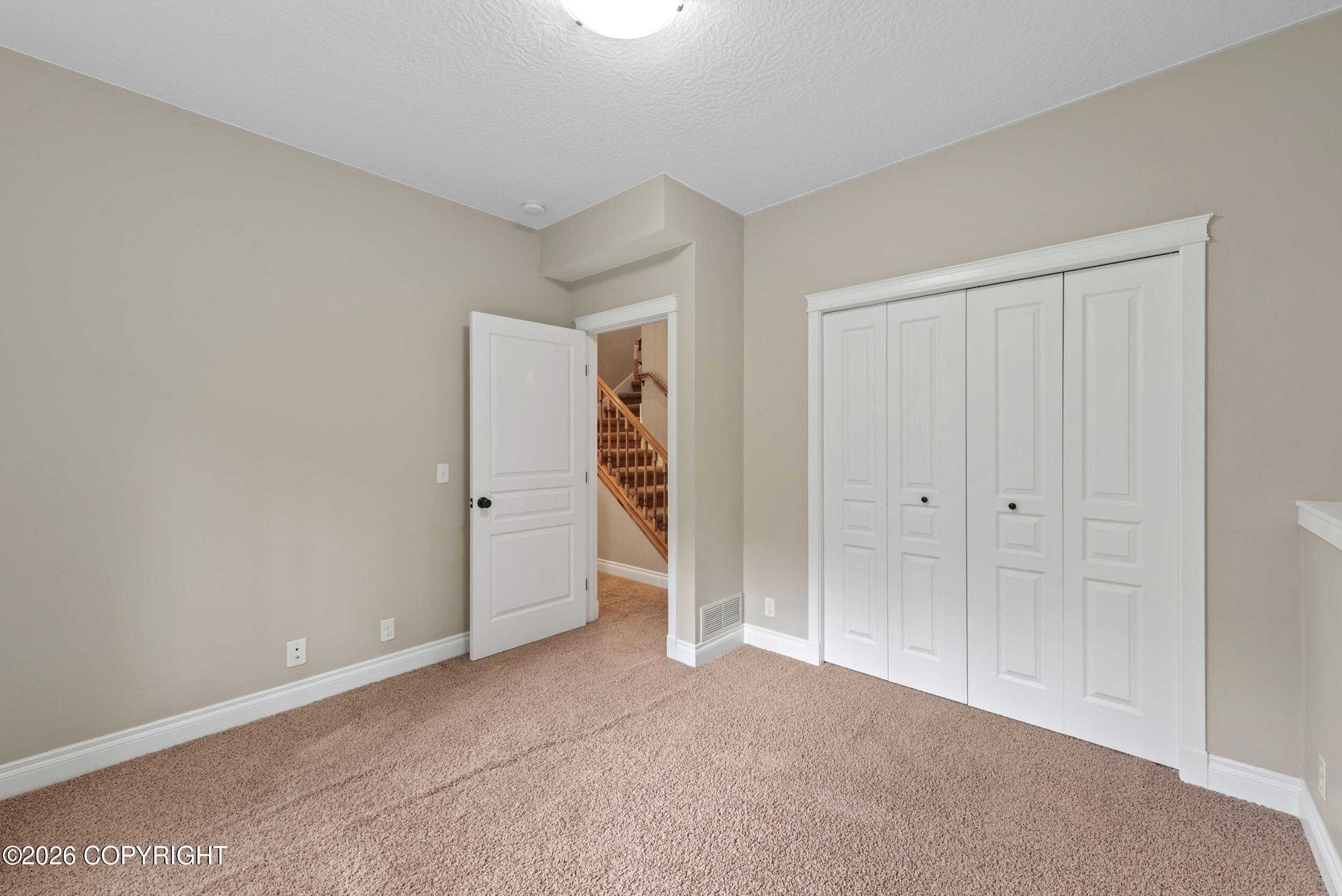 5920 E Summit Circle Property Photo 29