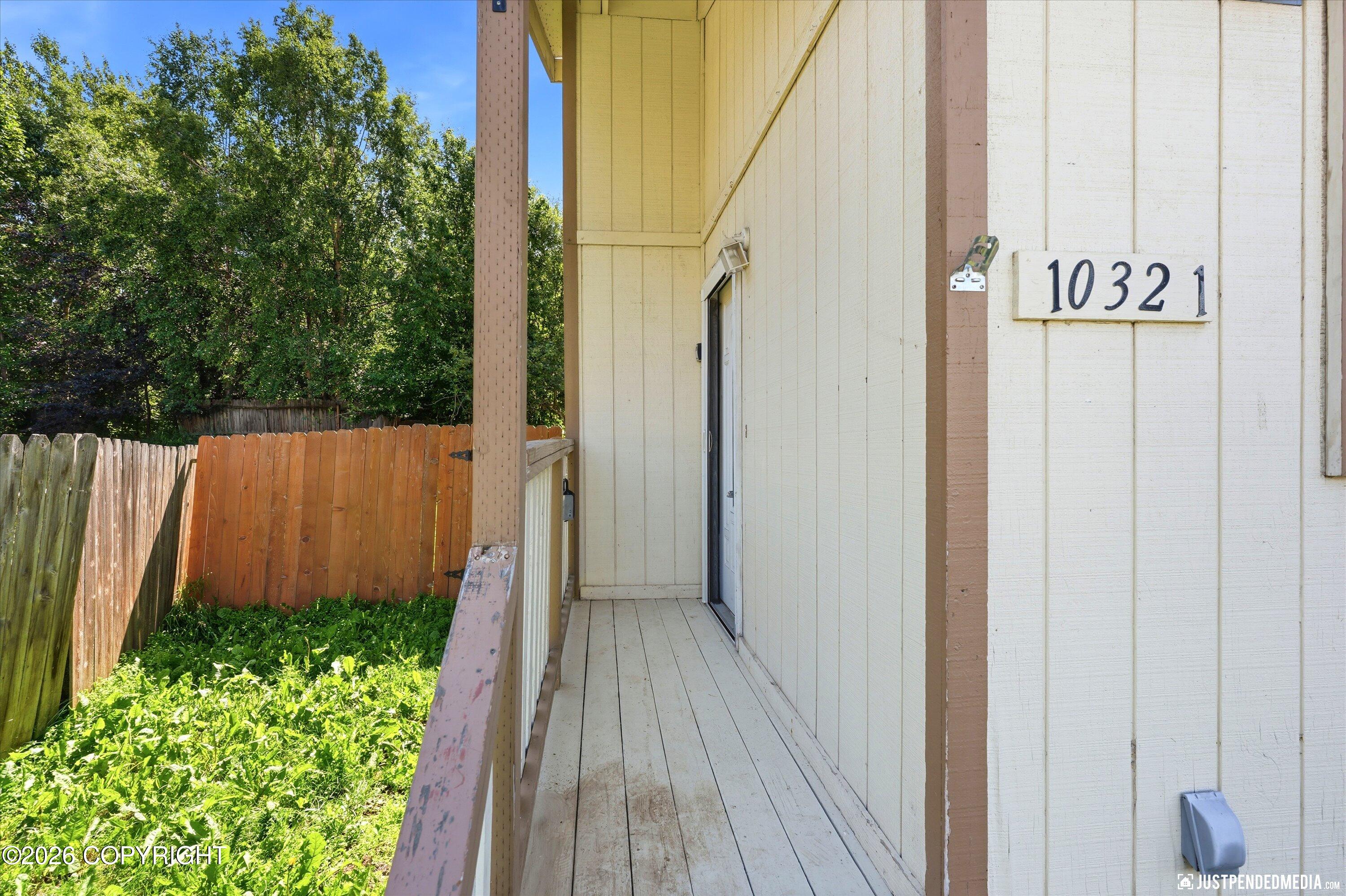 10321 Thimble Berry Drive Property Photo 5