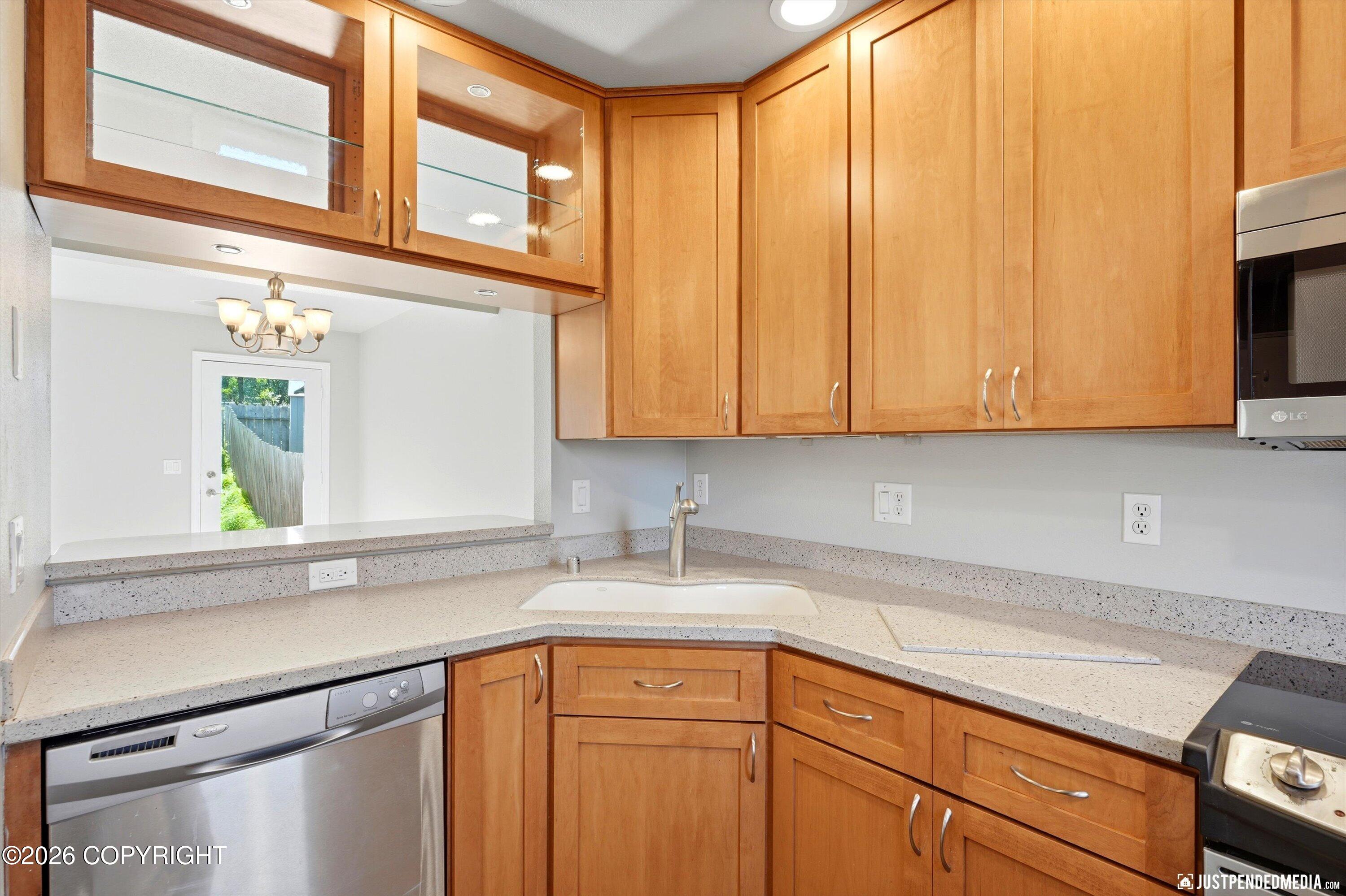 10321 Thimble Berry Drive Property Photo 7