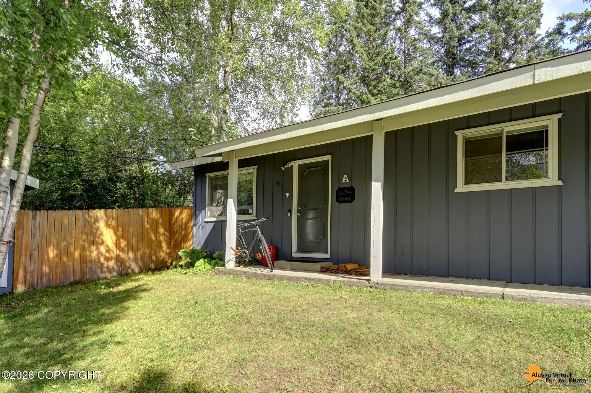 5131 Hatcher Circle Property Photo 3