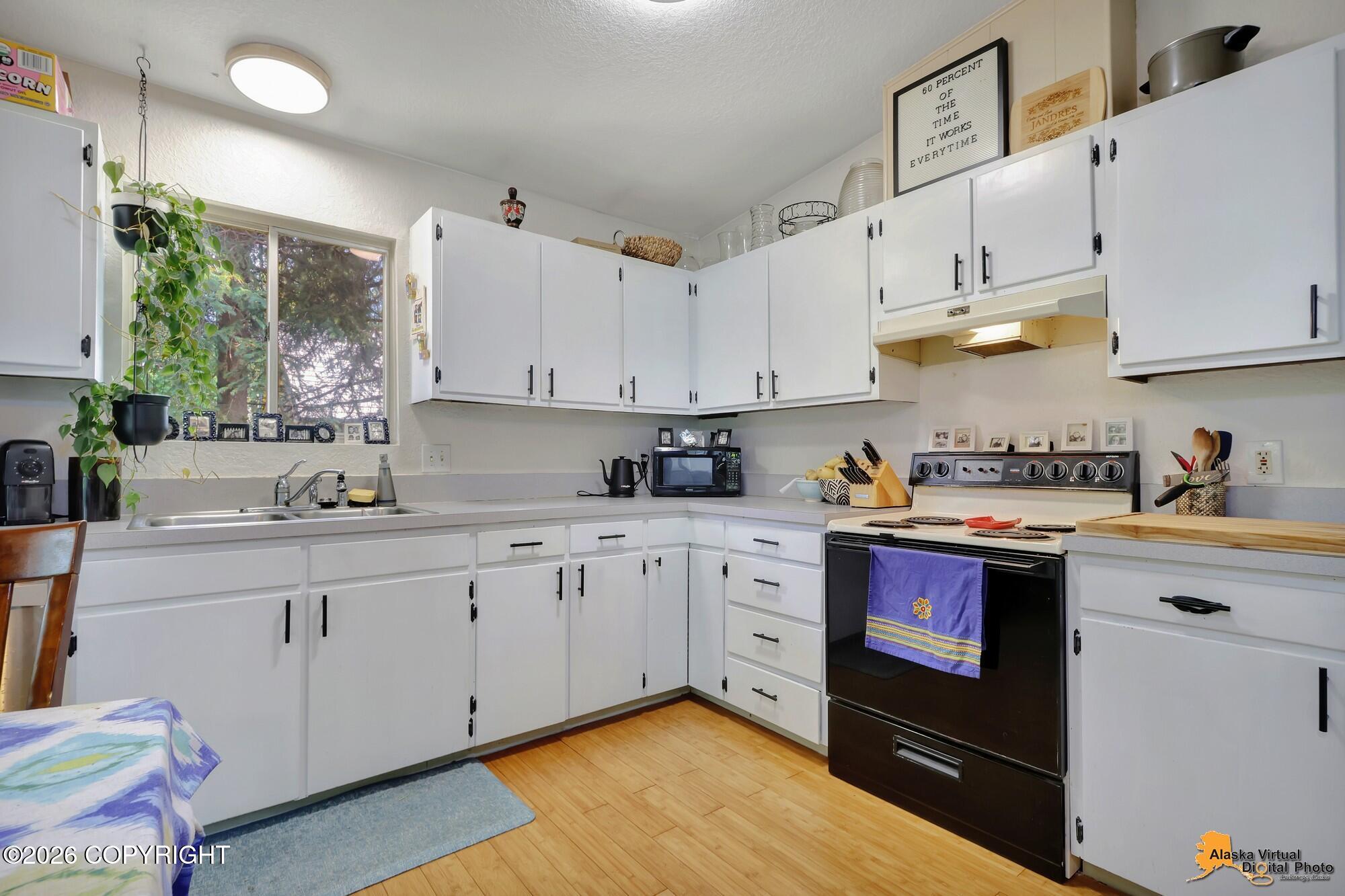 5131 Hatcher Circle Property Photo 10