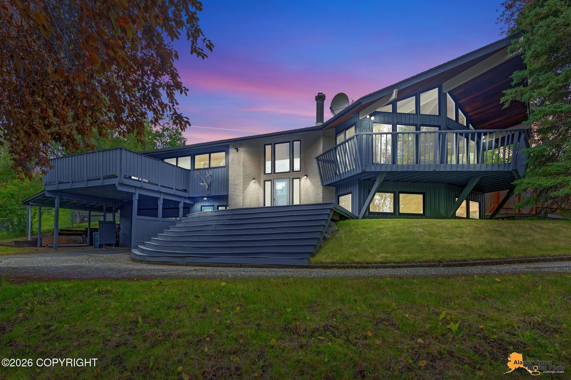 2608 Strawberry Road