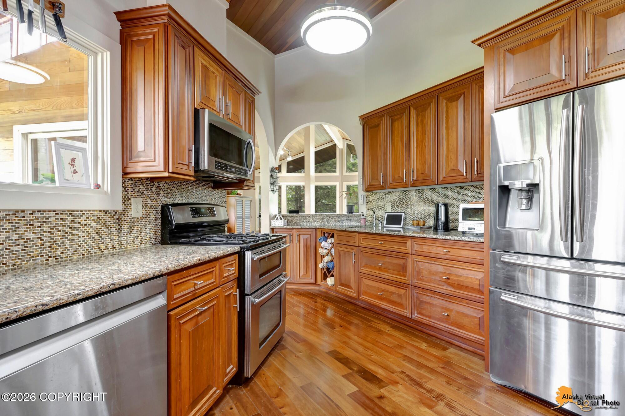 2608 Strawberry Road Property Photo 26