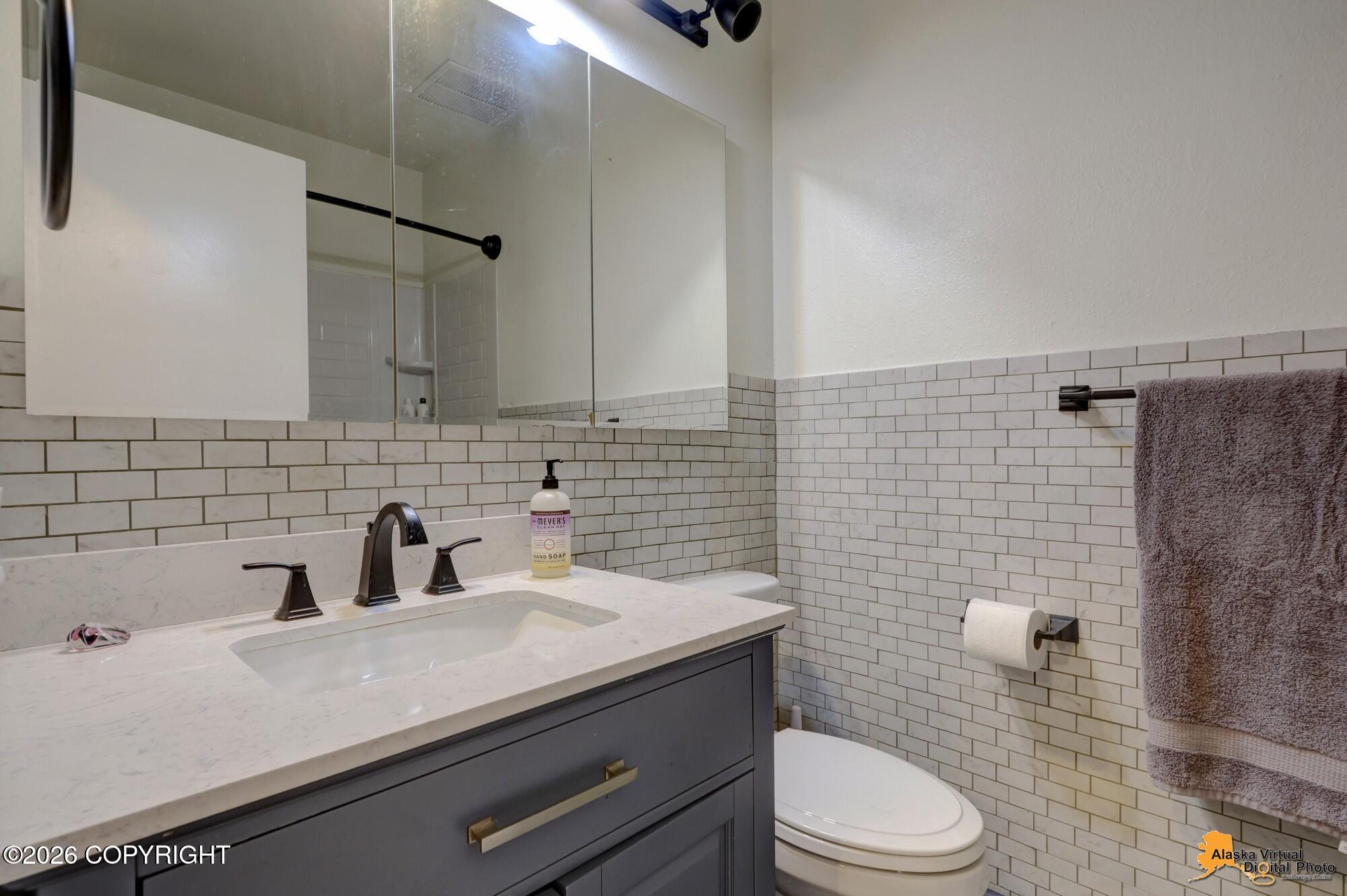 2608 Strawberry Road Property Photo 61