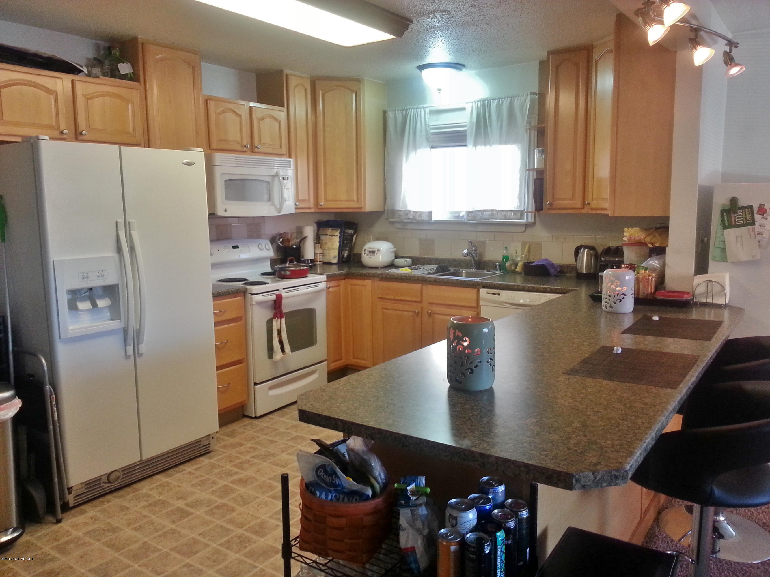930 W 27th Avenue Property Photo 14