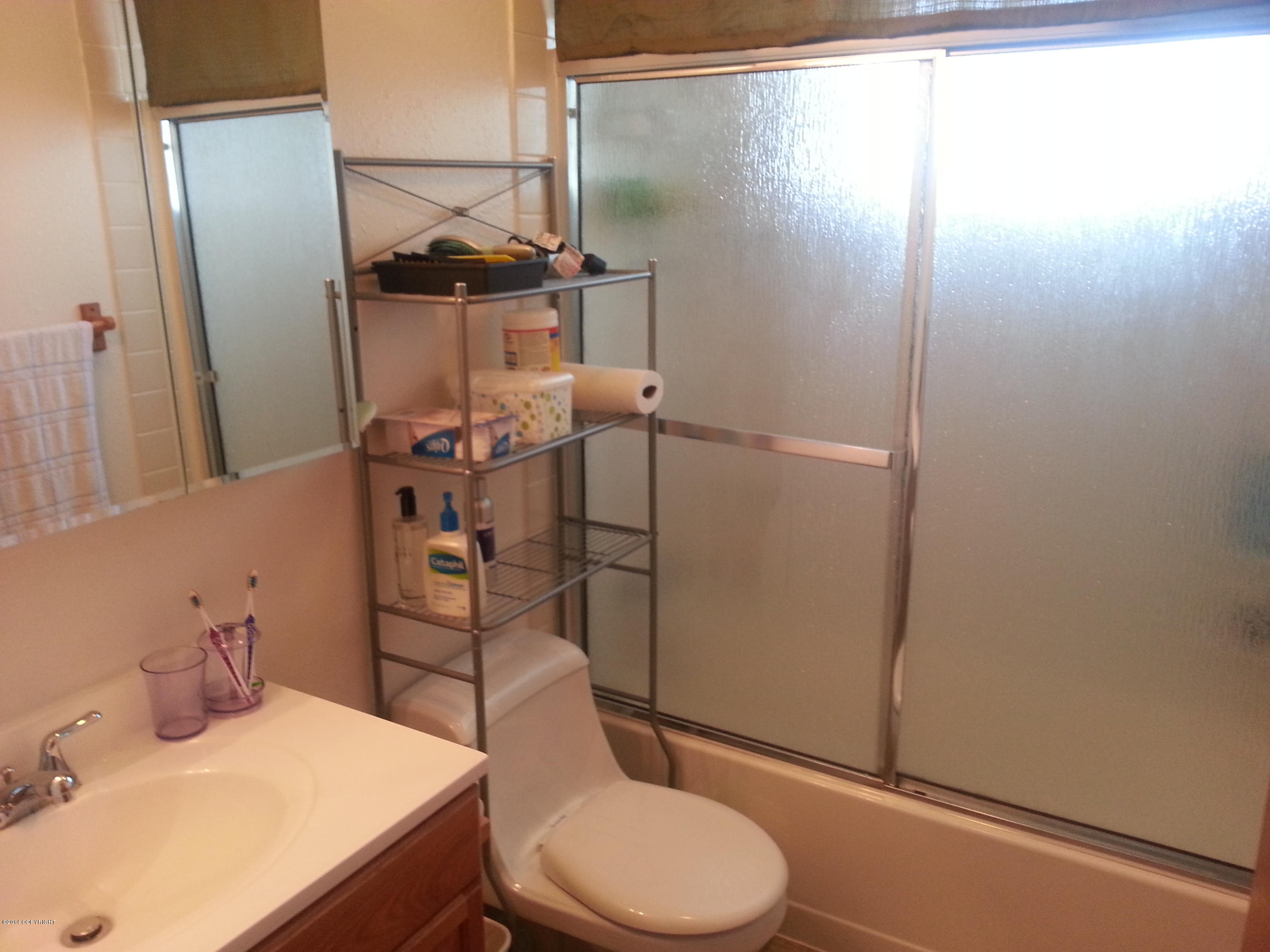 930 W 27th Avenue Property Photo 21