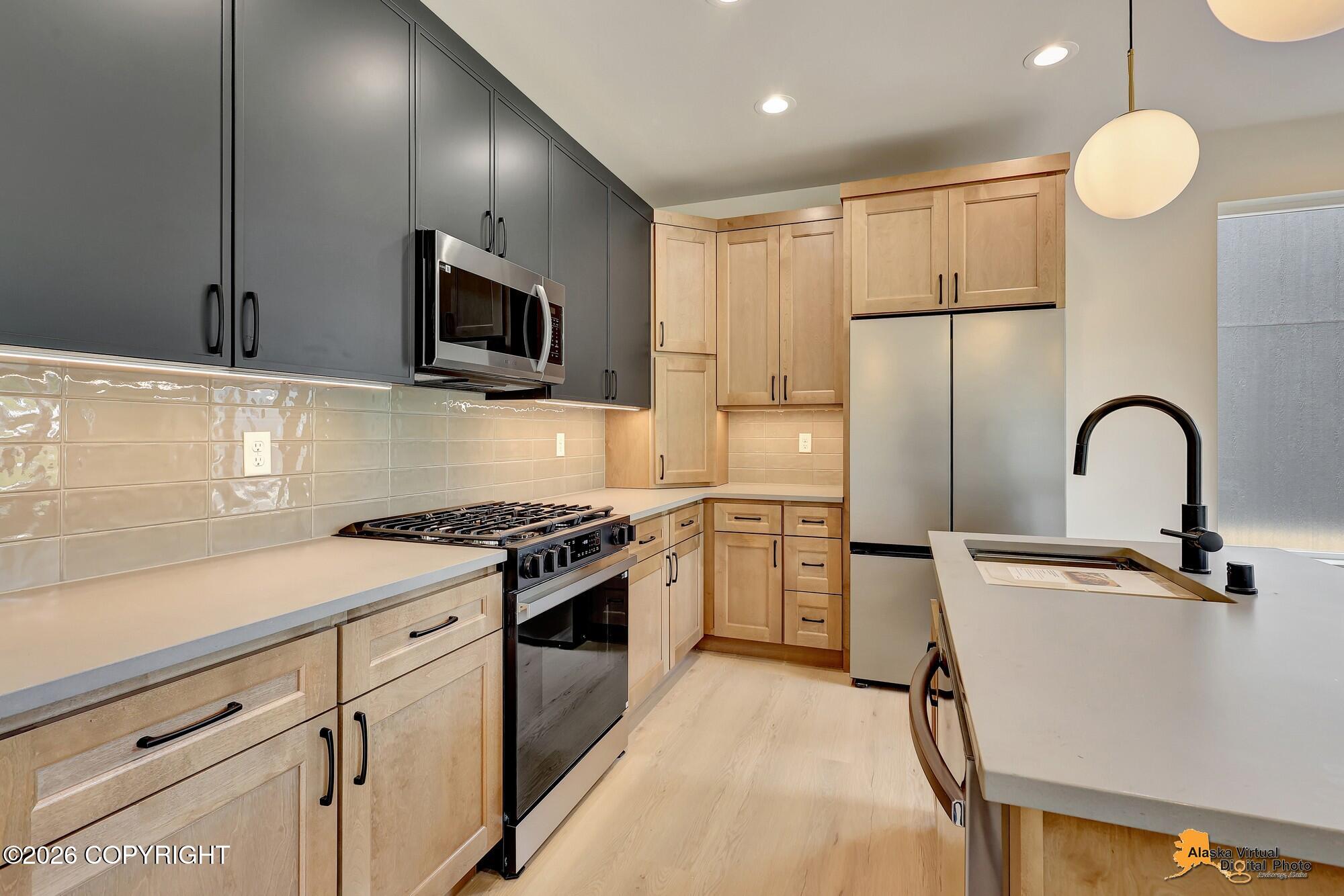 13841 E Doc Mckinley Avenue Property Photo 13