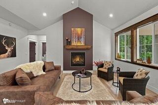 7008 N Aussie Dog Road Property Photo 2