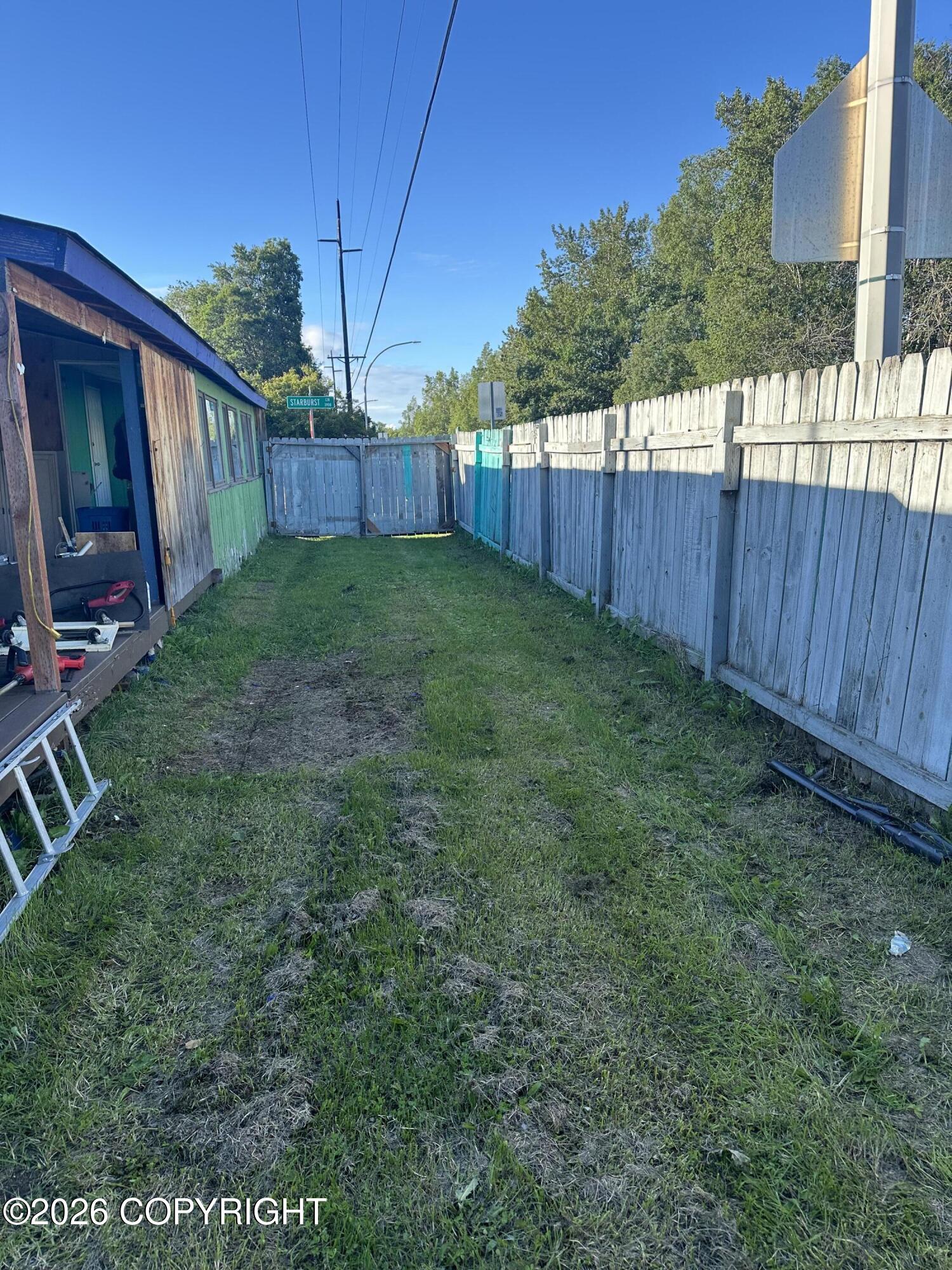 3900 Starburst Circle Property Photo 3