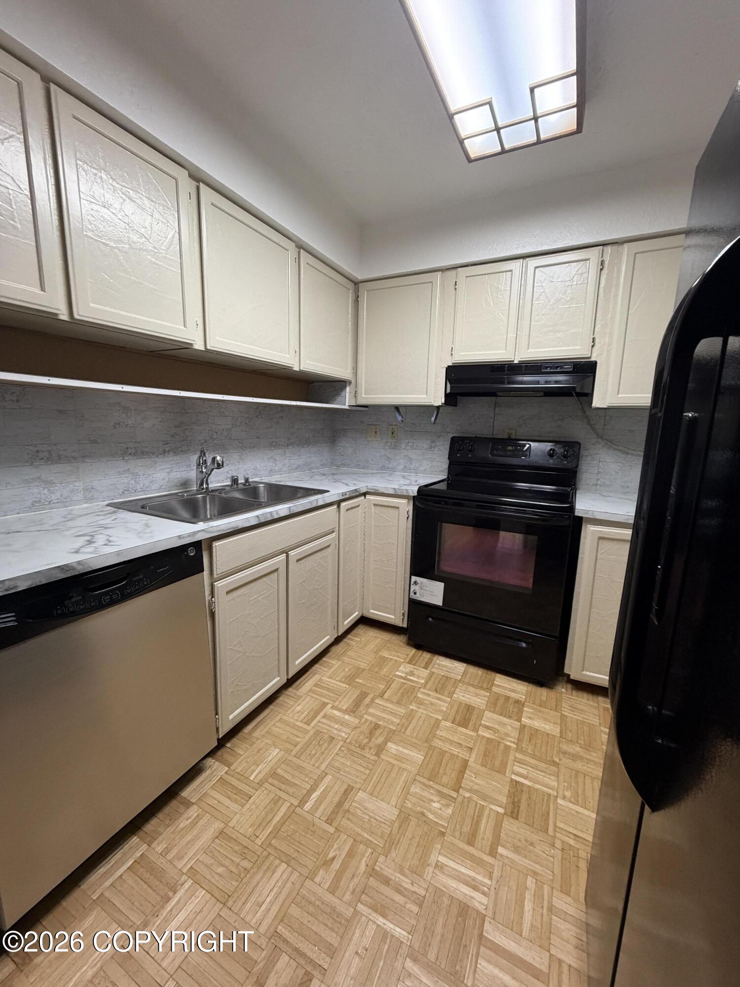3900 Starburst Circle Property Photo 16