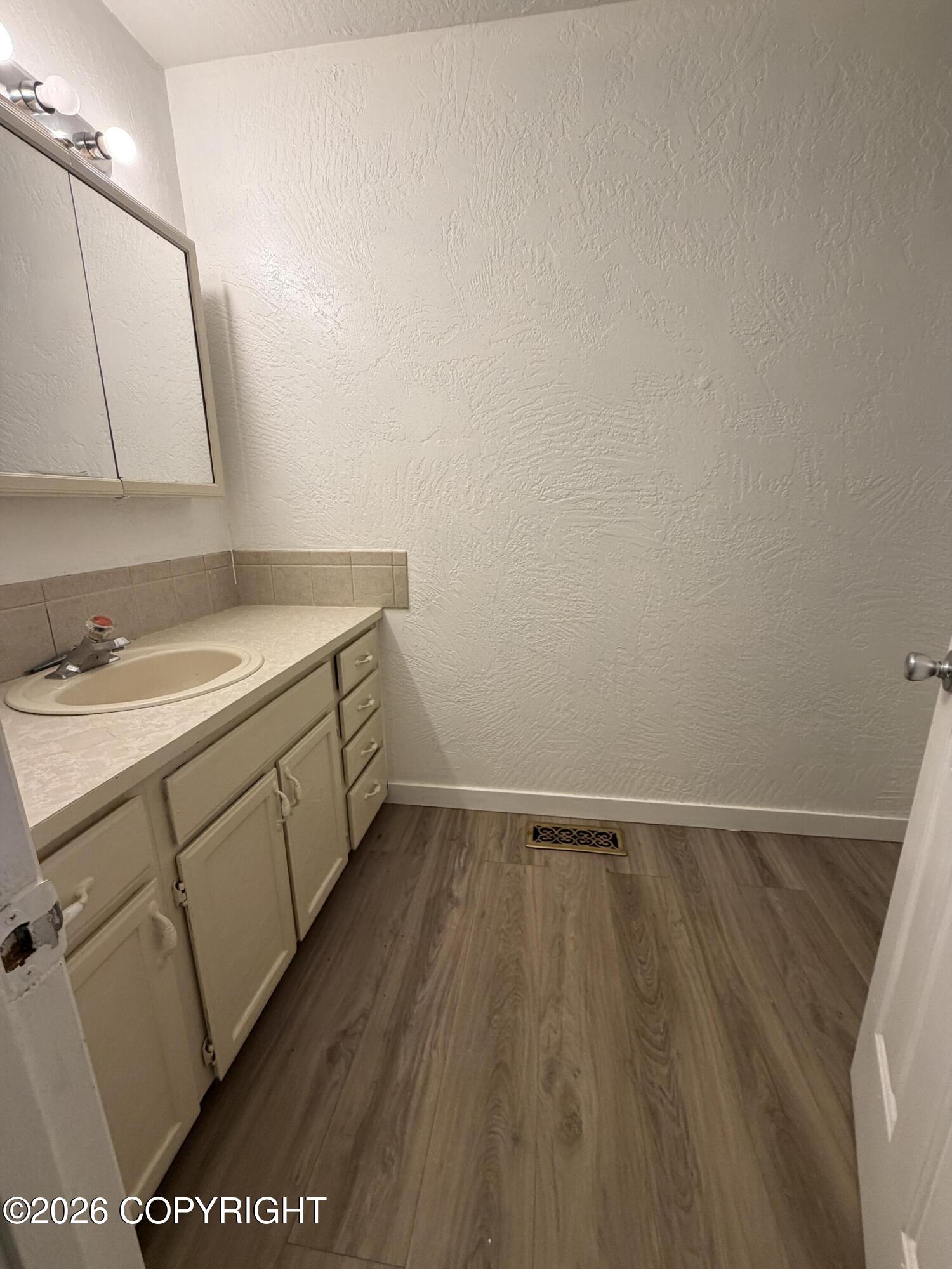 3900 Starburst Circle Property Photo 20