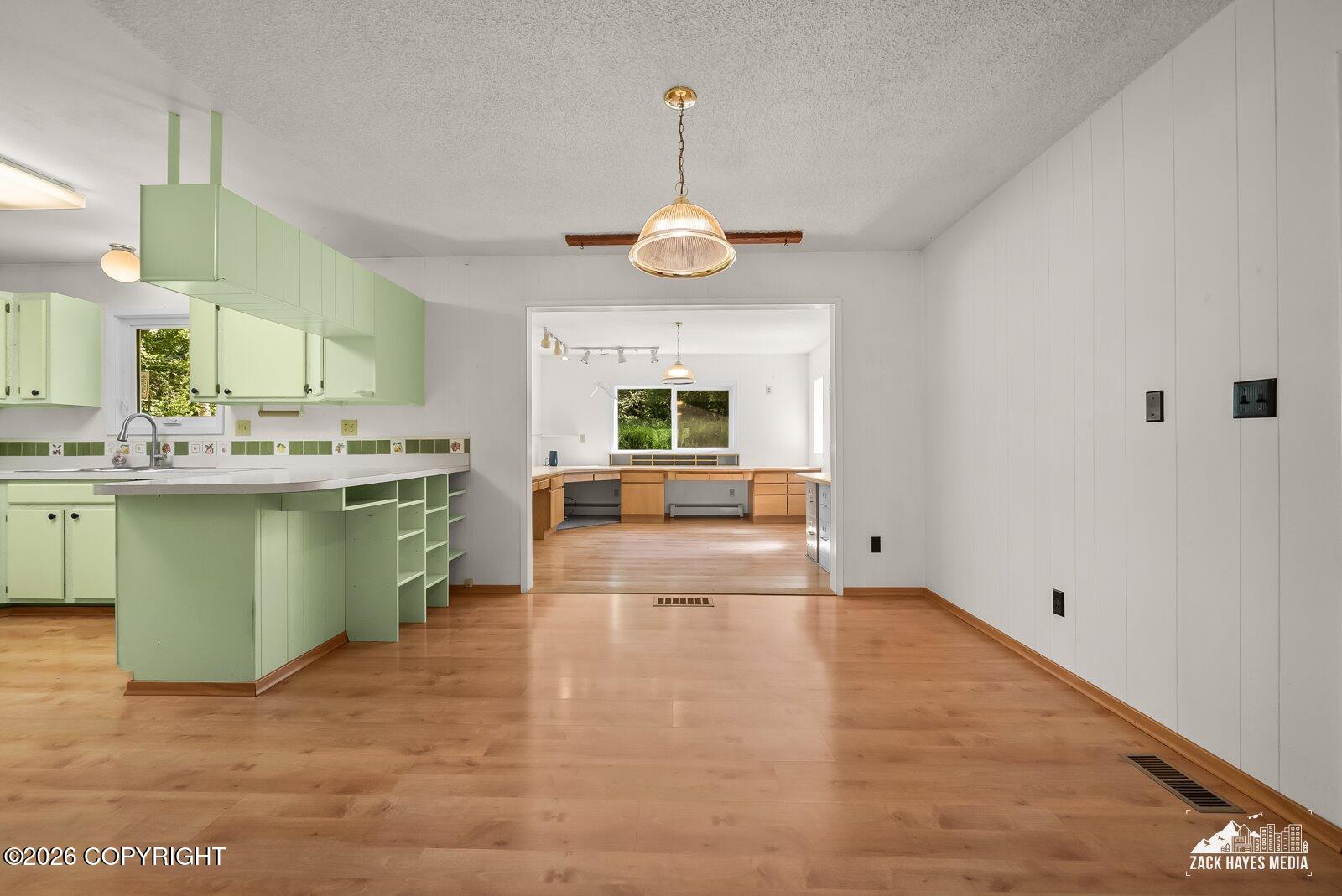12215 Wilderness Road Property Photo 11