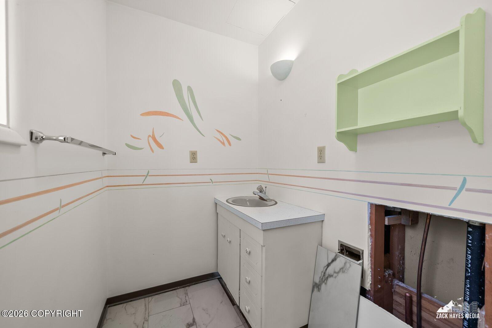 12215 Wilderness Road Property Photo 40