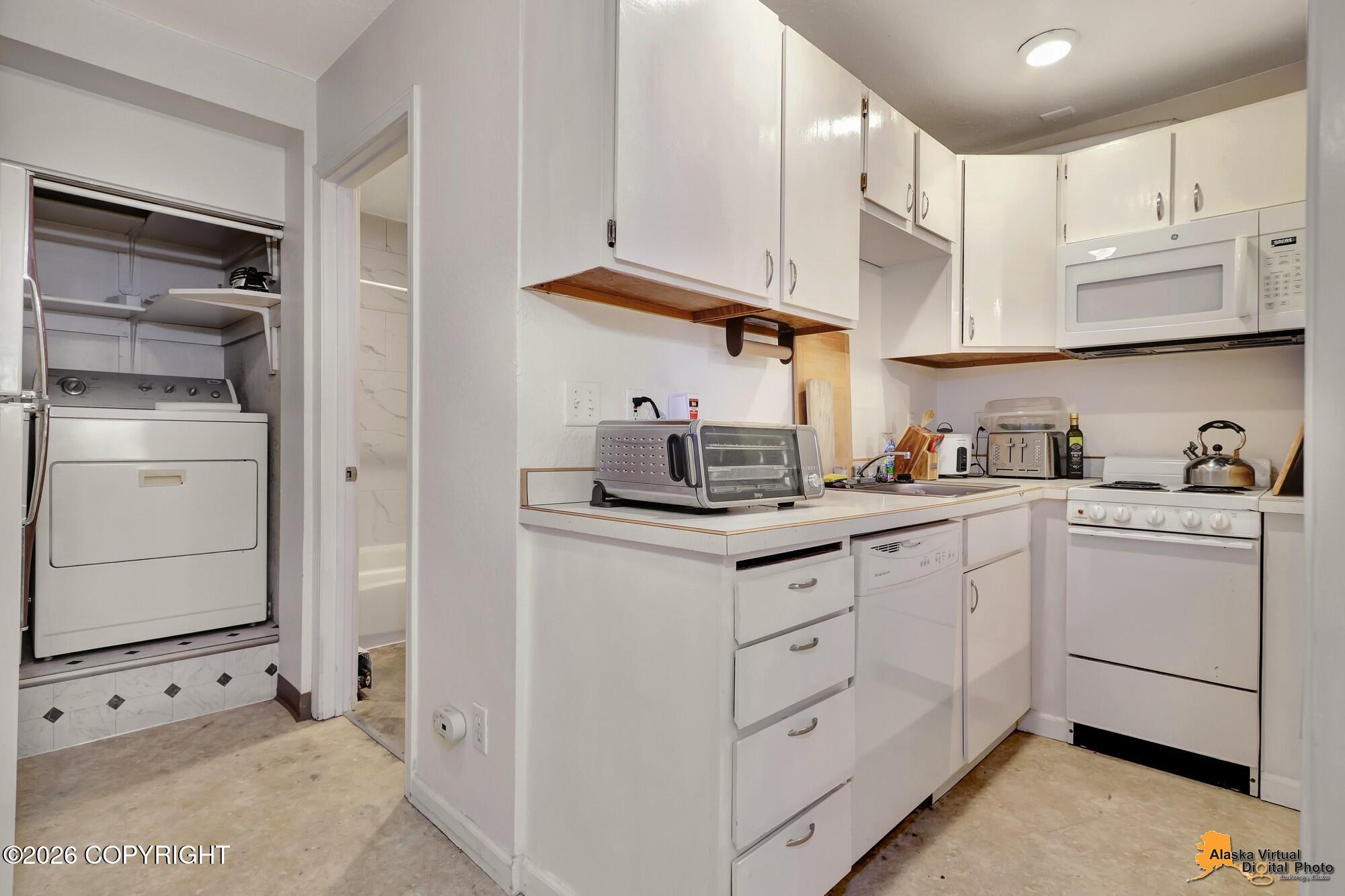 1819 Rogers Park Court Property Photo 46