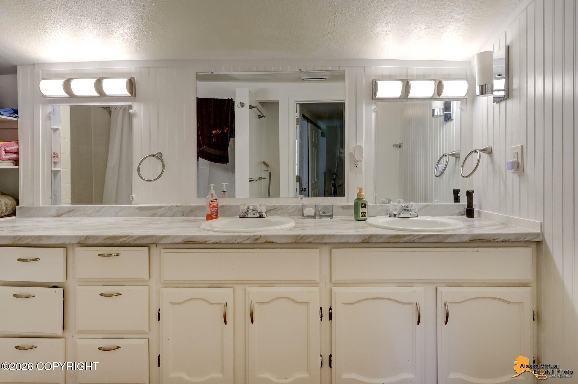 1819 Rogers Park Court Property Photo 60