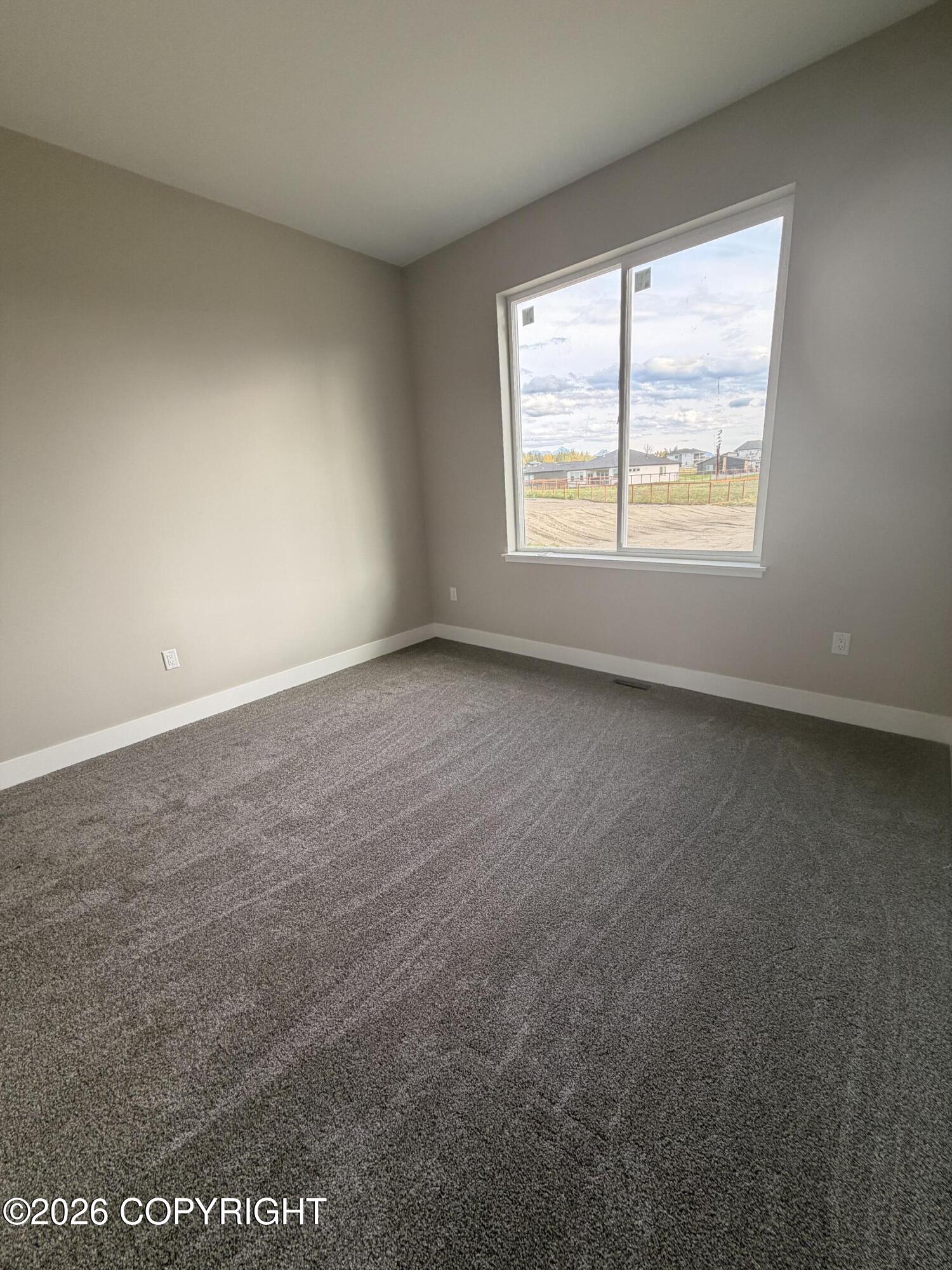 2529 S Sanctuary Drive Property Photo 8