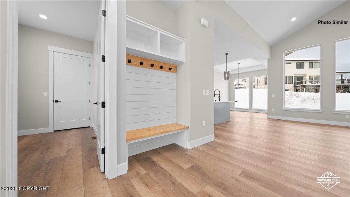 2529 S Sanctuary Drive Property Photo 9