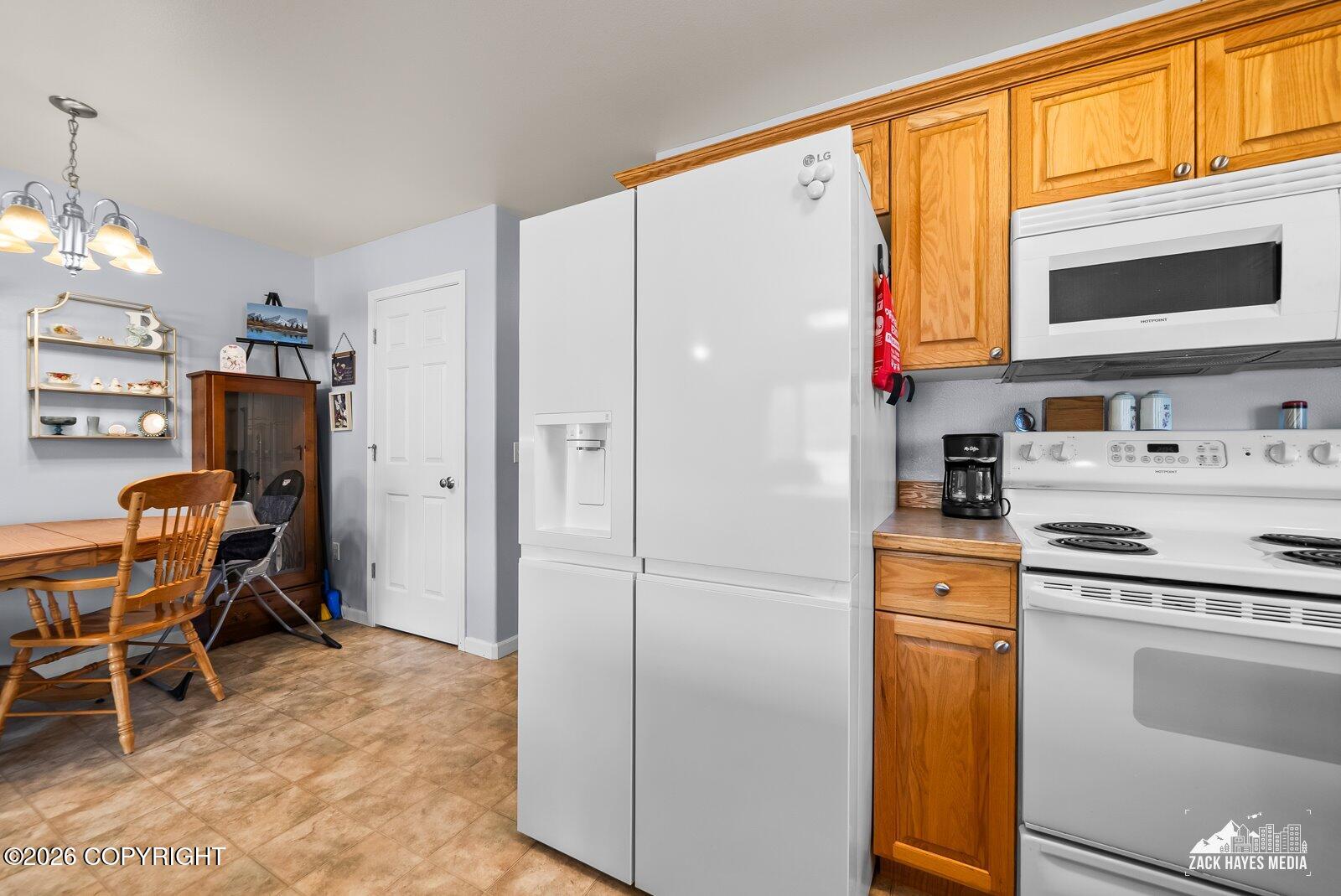 1790 E Neil Circle #4 Property Photo 14