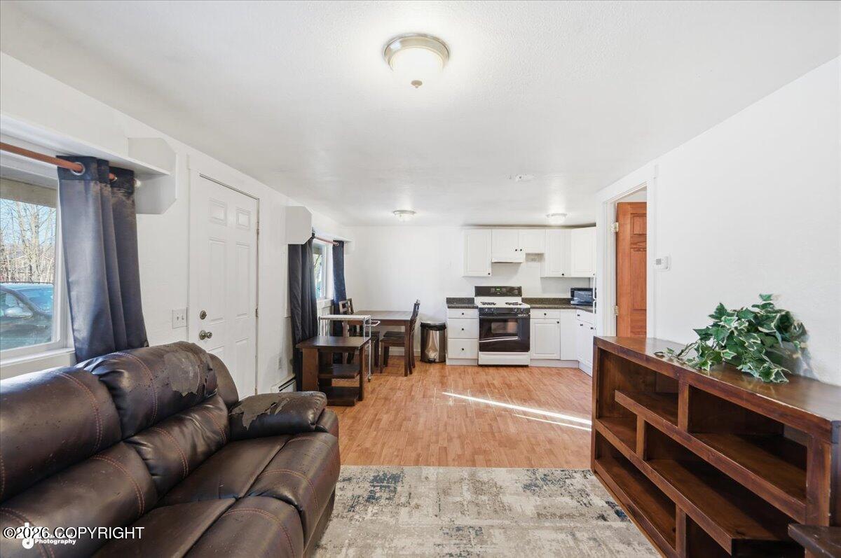 375 N Valley Way Property Photo 17