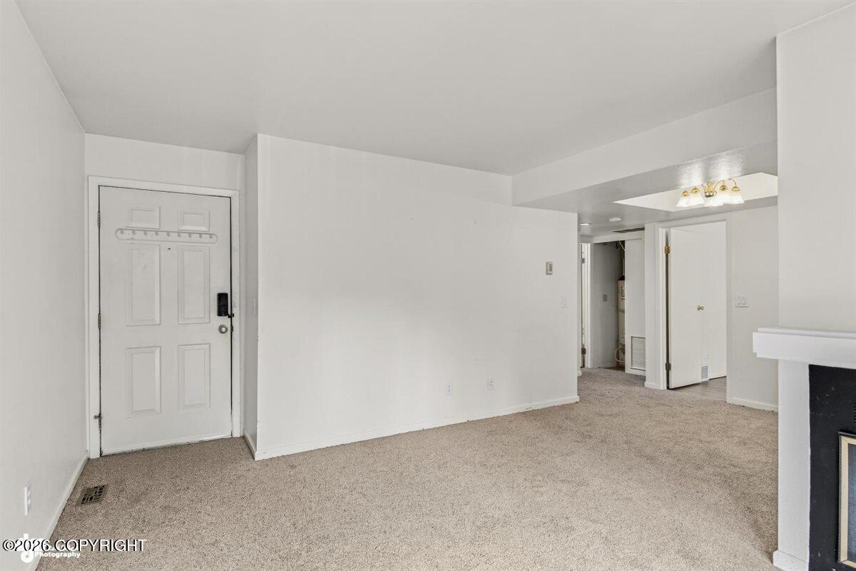 7342 Huntsmen Circle #14-d Property Photo 5